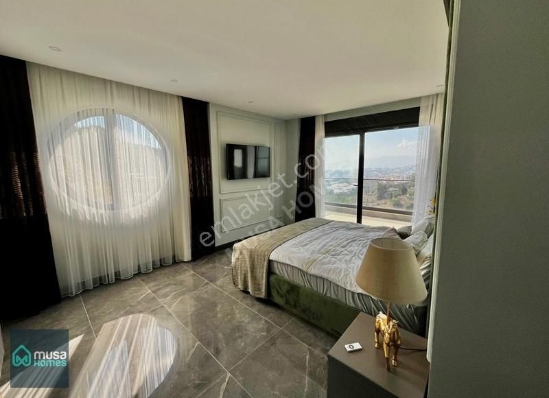 Alanya Kargıcakta Lüks Eşyalı Deniz Doğa Ve Kale Manzaralı Villa - Görsel 16