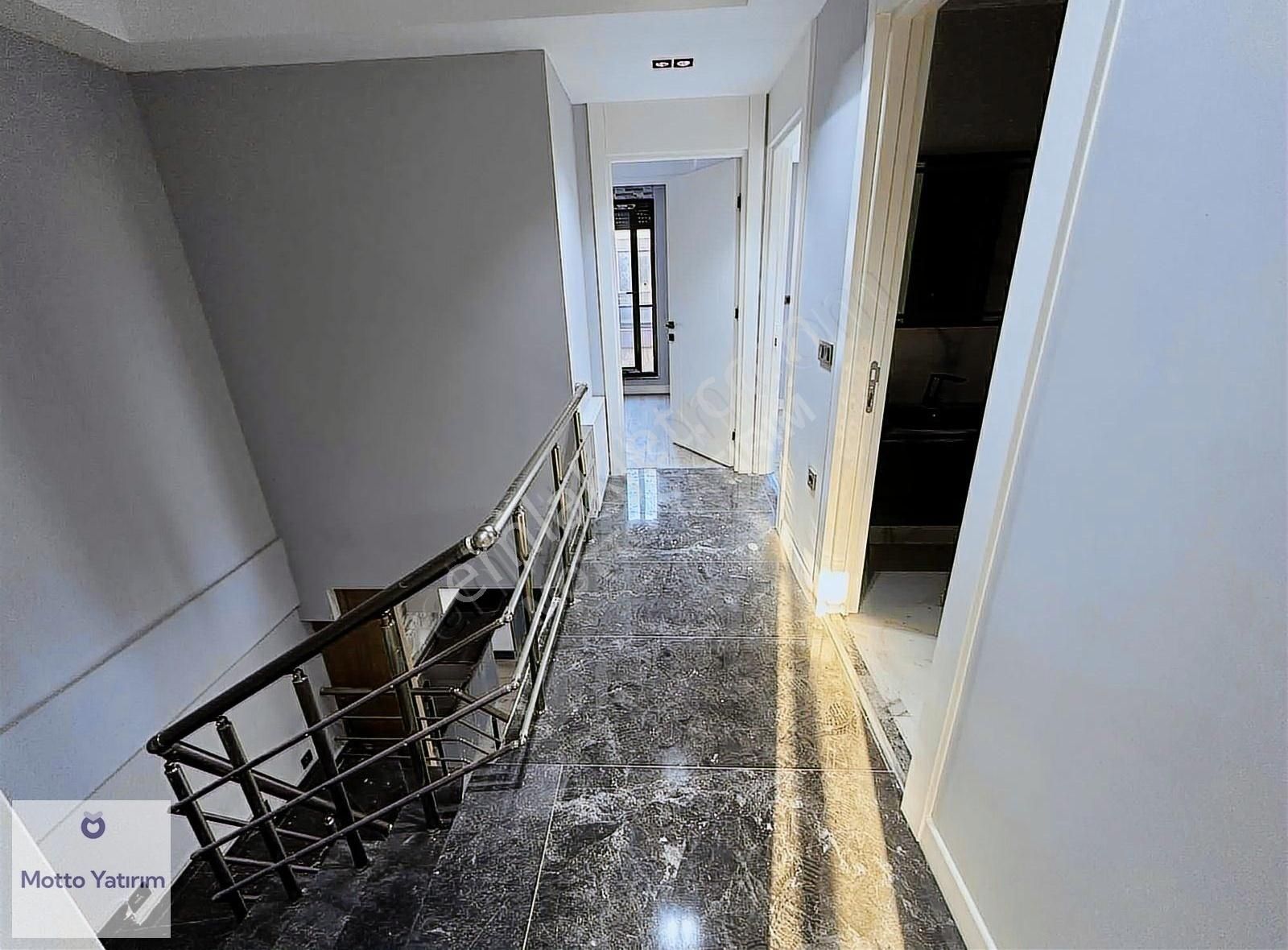 Aksu Barbaros'ta Site İçinde 4+1 Sıfır Lüks Acil Satılık Villa - Görsel 11