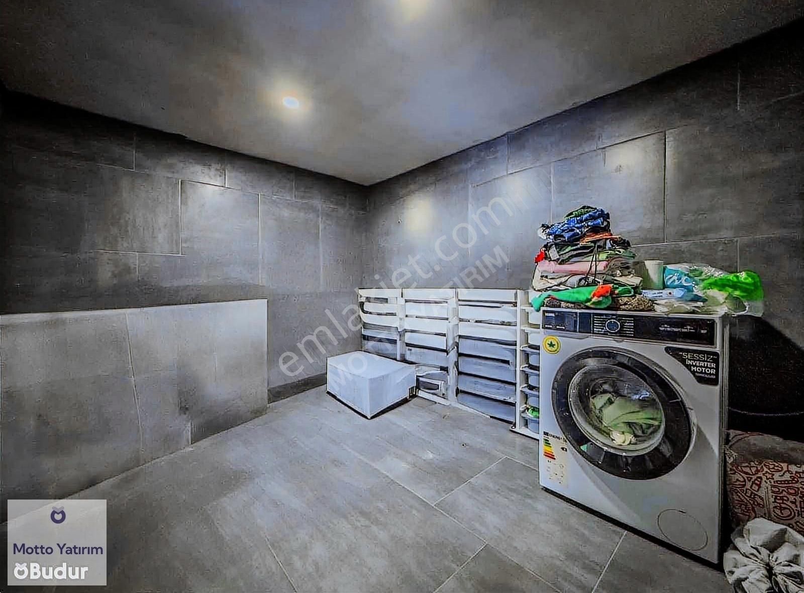 Kemerağzında Ultra Lüks 5+1 Villa - Görsel 32