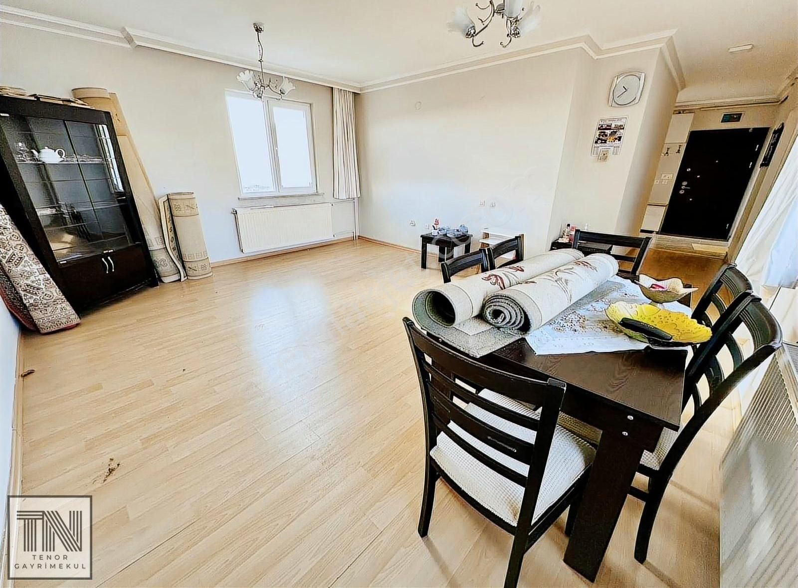 Dikmen Vadisi Şelale Sitesinde Panoramik Manzaralı Y. Kat Harika