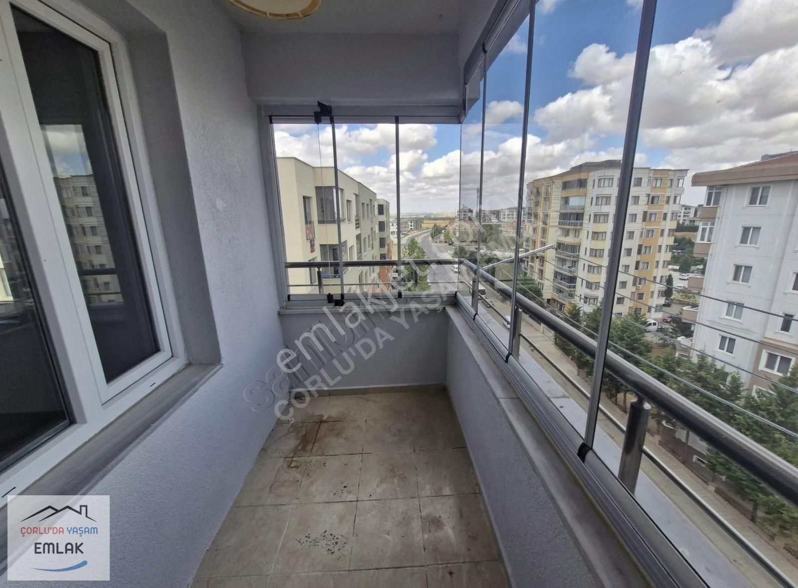 Emlak Konutları Antik Kent Sitesi Kiralık 3+1 Daire