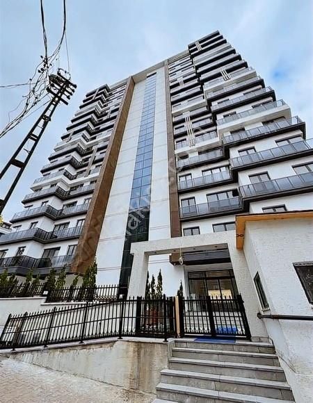 İstova Rezidans Kiralık 1+1 Eşyalı Lüks 7/24 Güvenlik Havuz