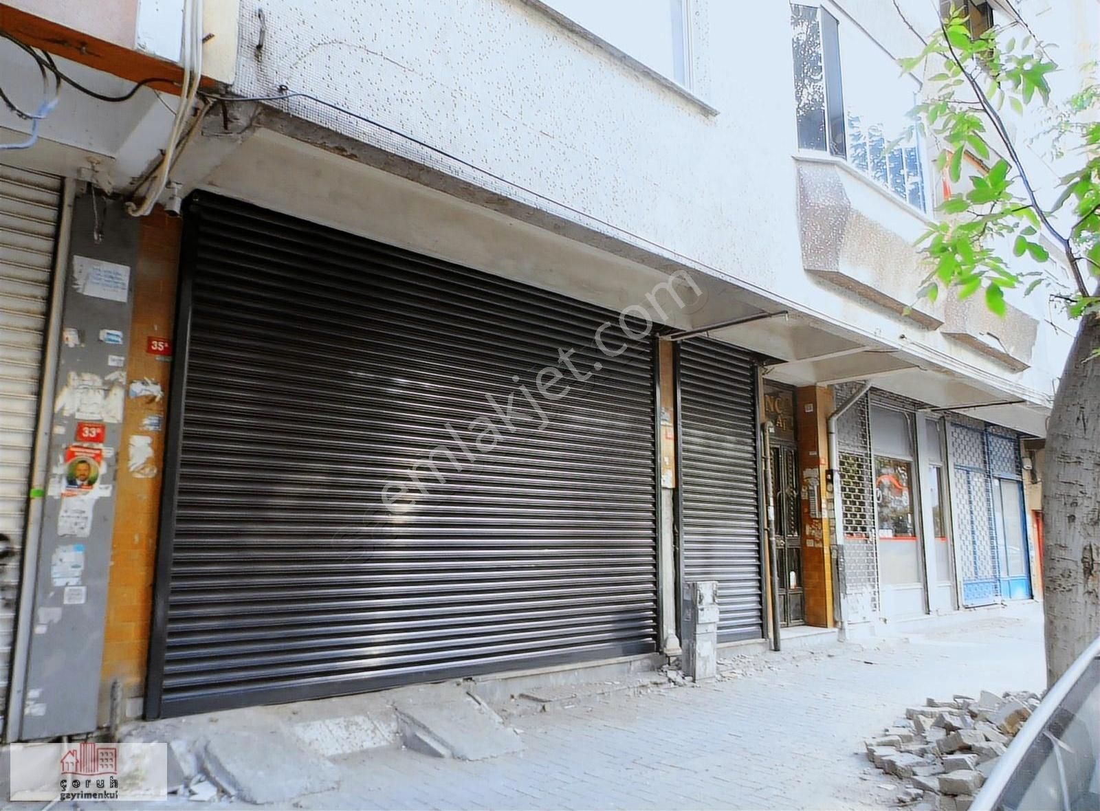 Güngören Haznedar Mah 180m2 Depolu Kiralık Dükkan