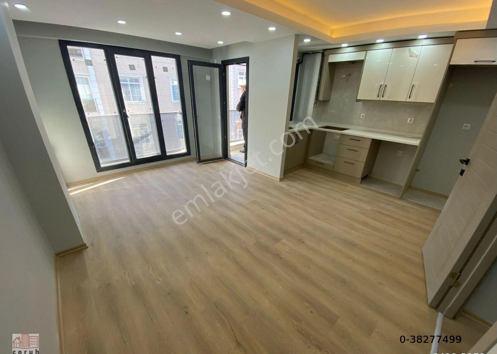 Bahçelievler Soğanlı Mah Yeni Bina 2+1 75m2 3.kat Satılık Daire
