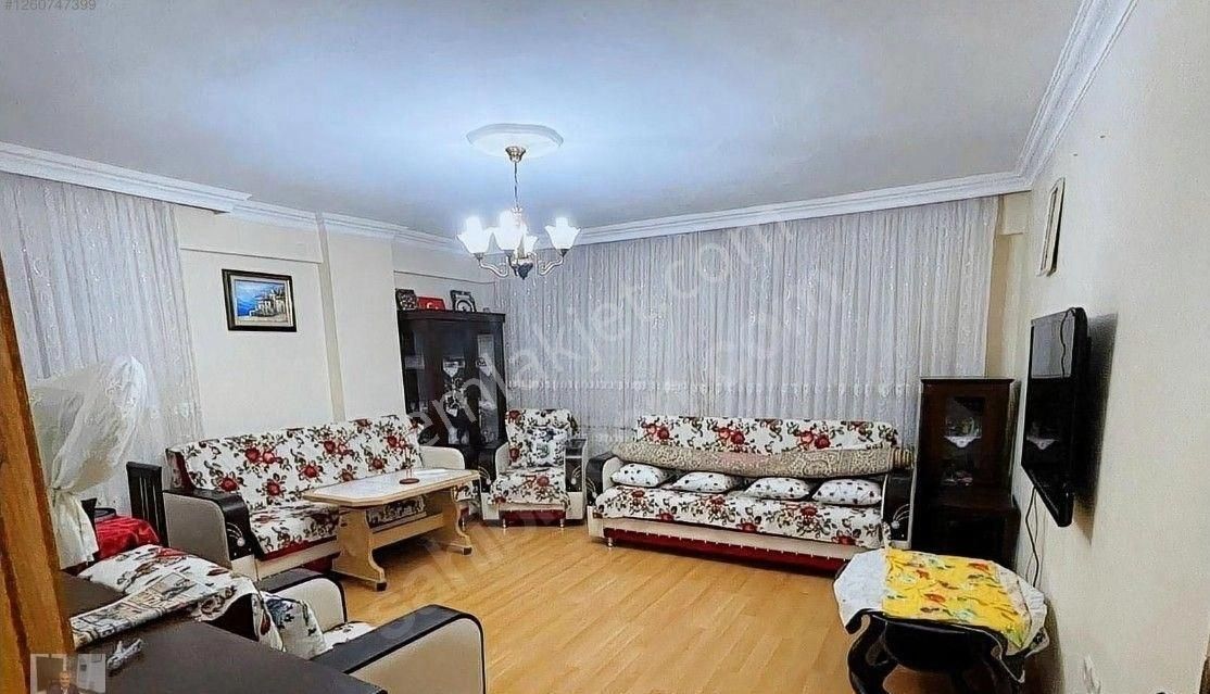 Haydar Emlaktan Altınkumda Denize Yakın 3+1 Daire