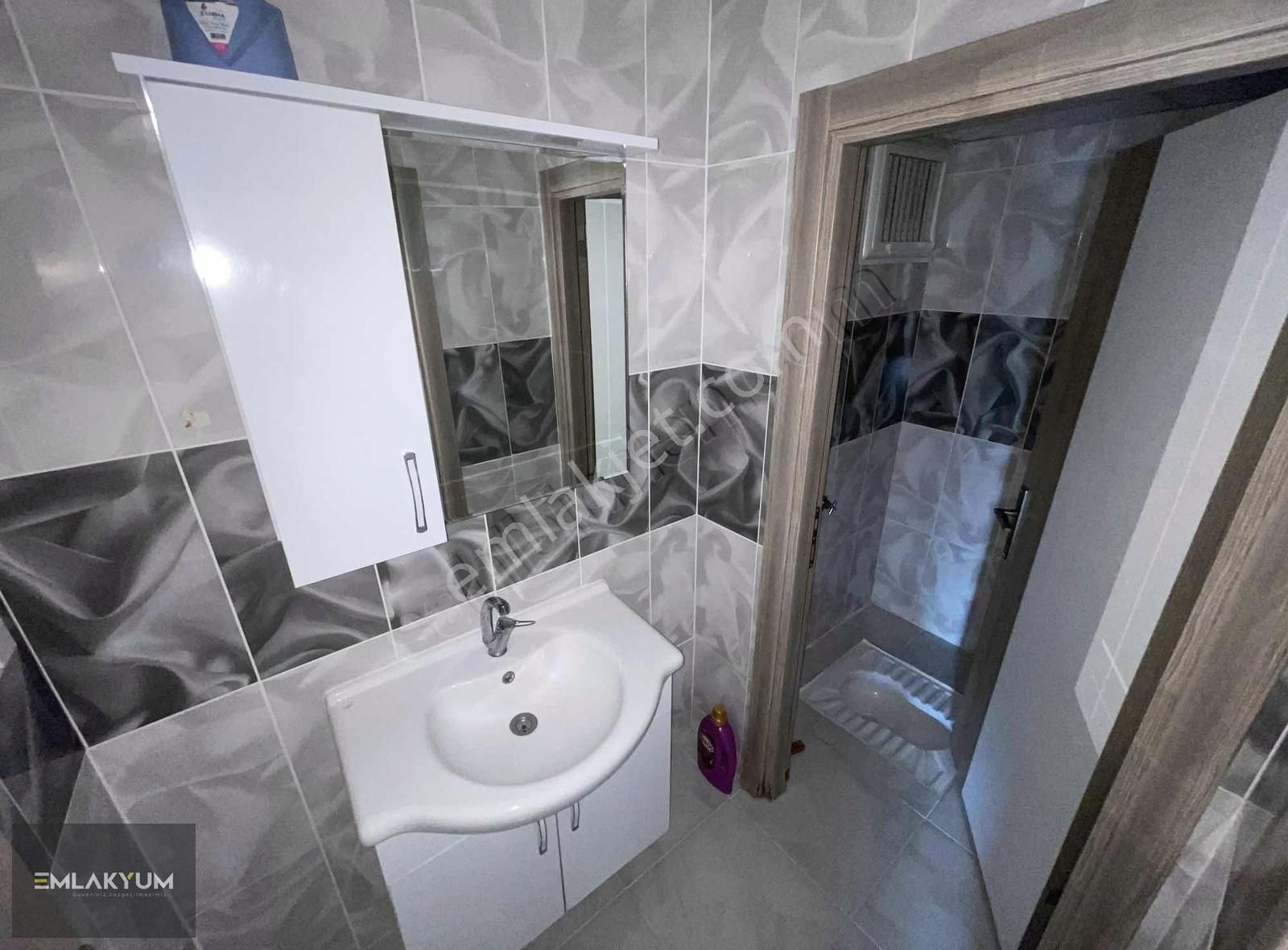 Emlakyumdan Kayabaşı Mah Yüksek Giriş Geniş Yeni 3+1 Kiralık