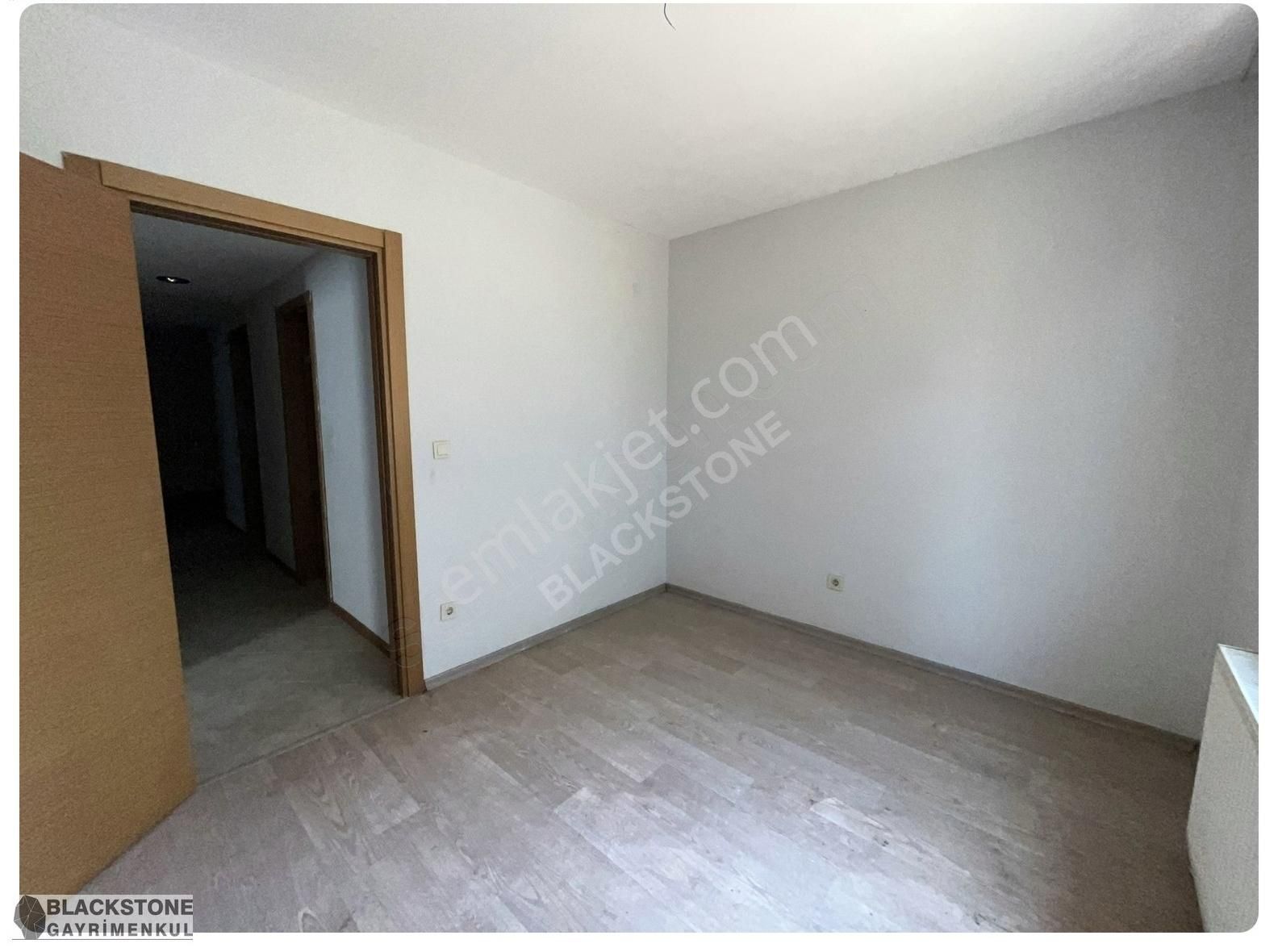 Blackstone'dan Kent Life Sitesi Satılık 4+1 Bahçe Dubleksi - Görsel 9