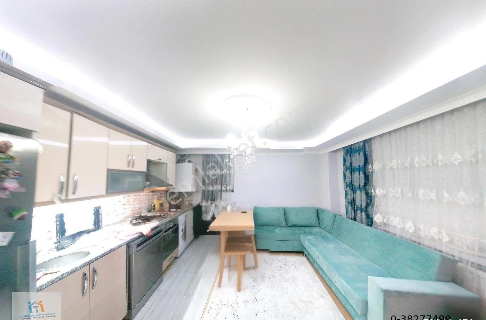 Torunlar Emlakdan Satılık 1+1 Yatırımlık Otoparklı Asansörlü İskanlı Bahçekatı Daire