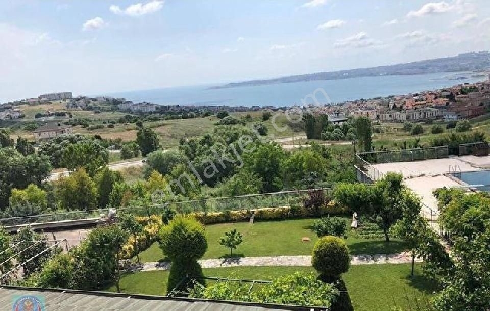 Büyükçekmece Gölü Manzaralı Lüks Tribleks Villa - Görsel 7