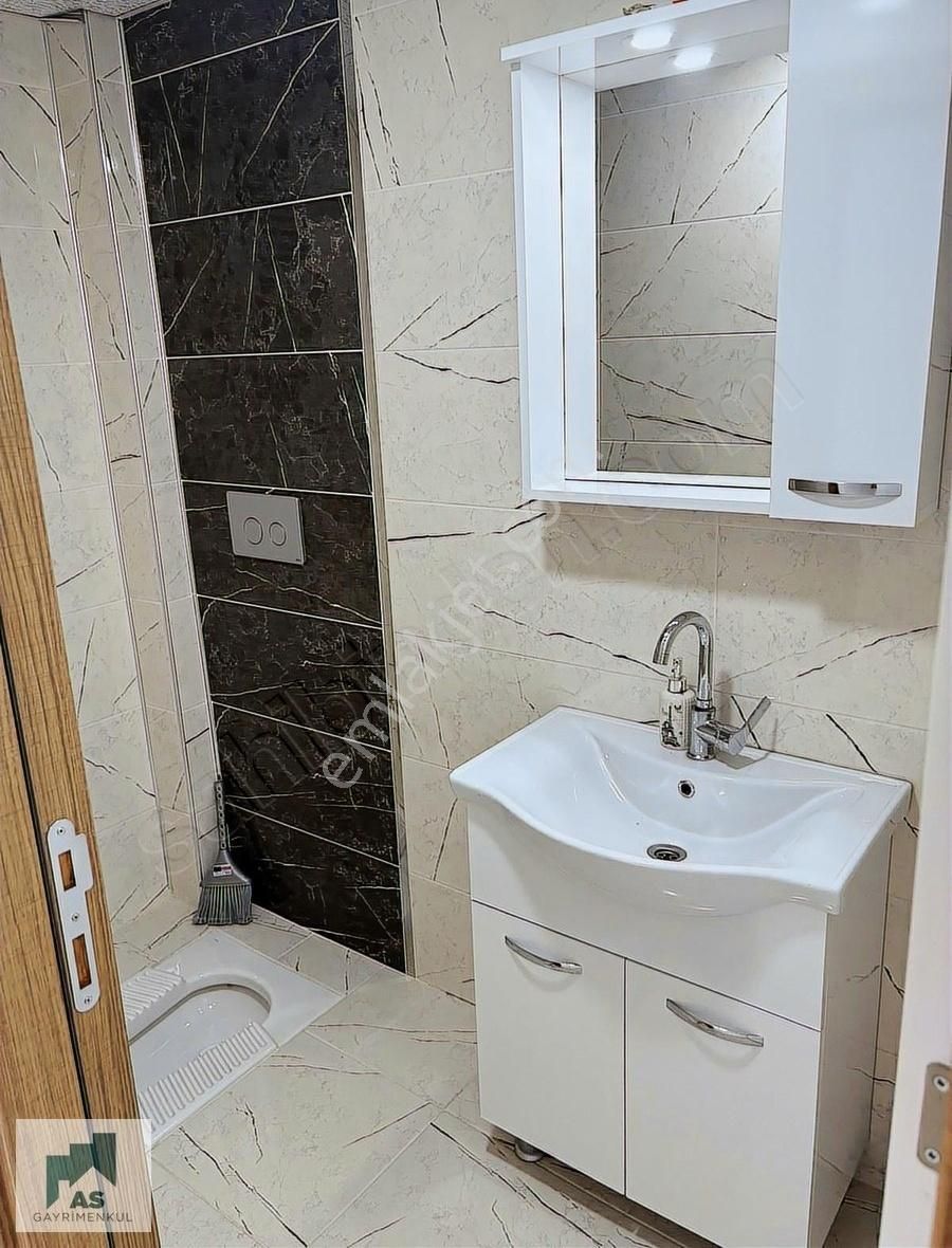 Ayazmana Da Site İçerisinde 3+1 Manzaralı Masrafsız Kiralık Dair
