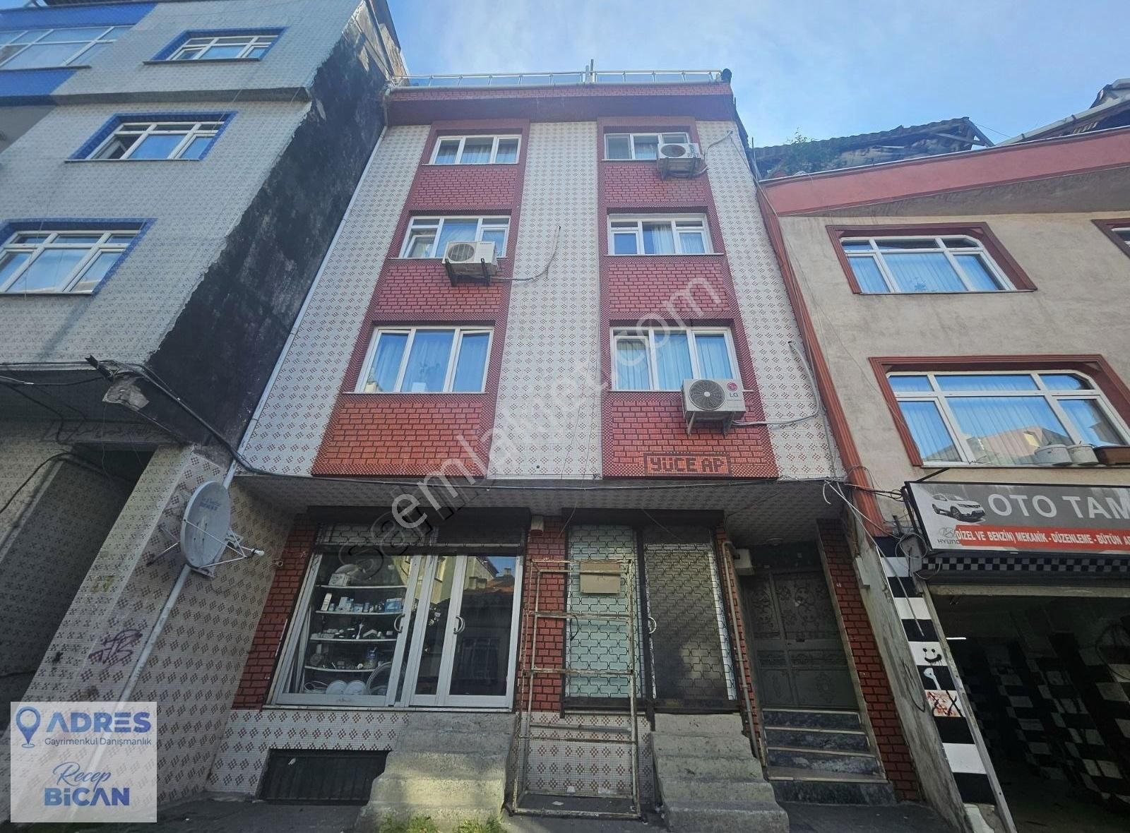 Bağcılar Çınar Mh. Merkezi Loksayonda 160 M2 4+1 Dubleks Daire