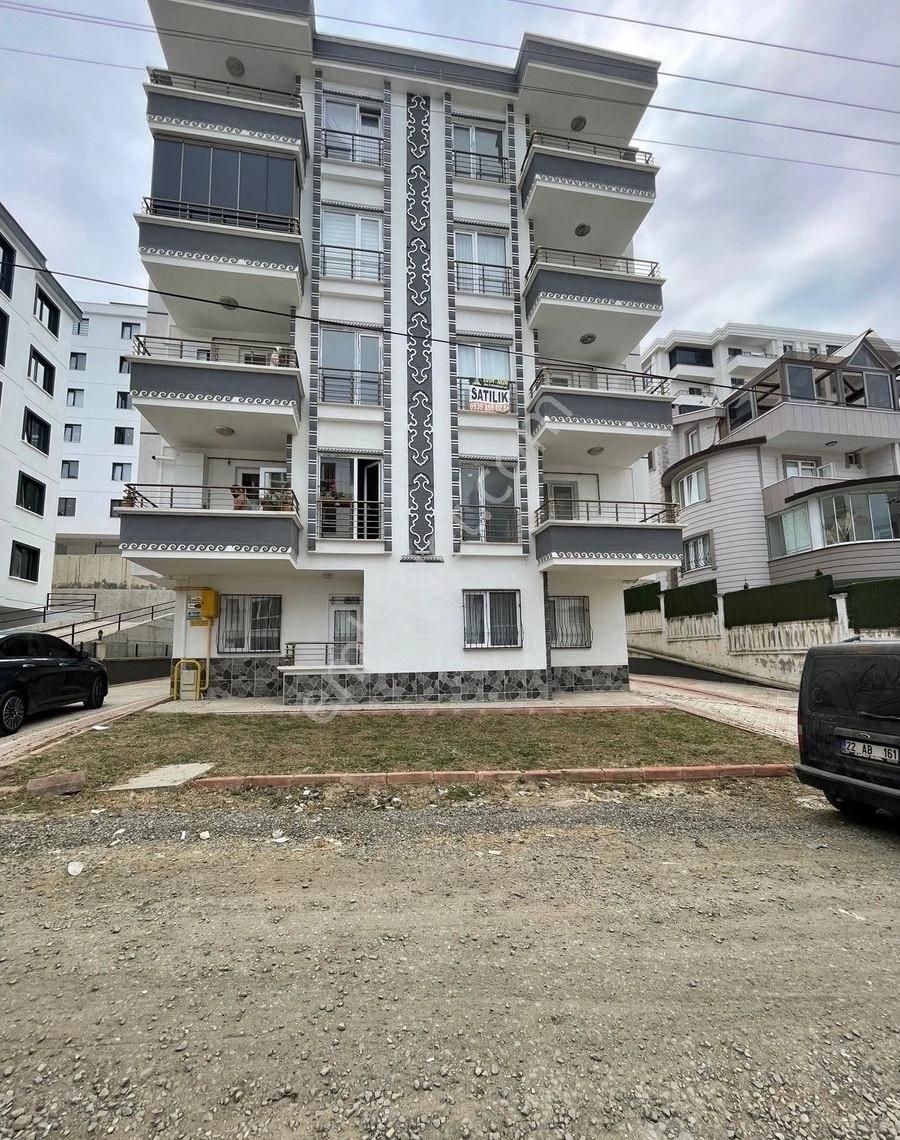 Atakum Körfezde 2+ 1 Eşyalı Satılık Yüksek Giriş Daire