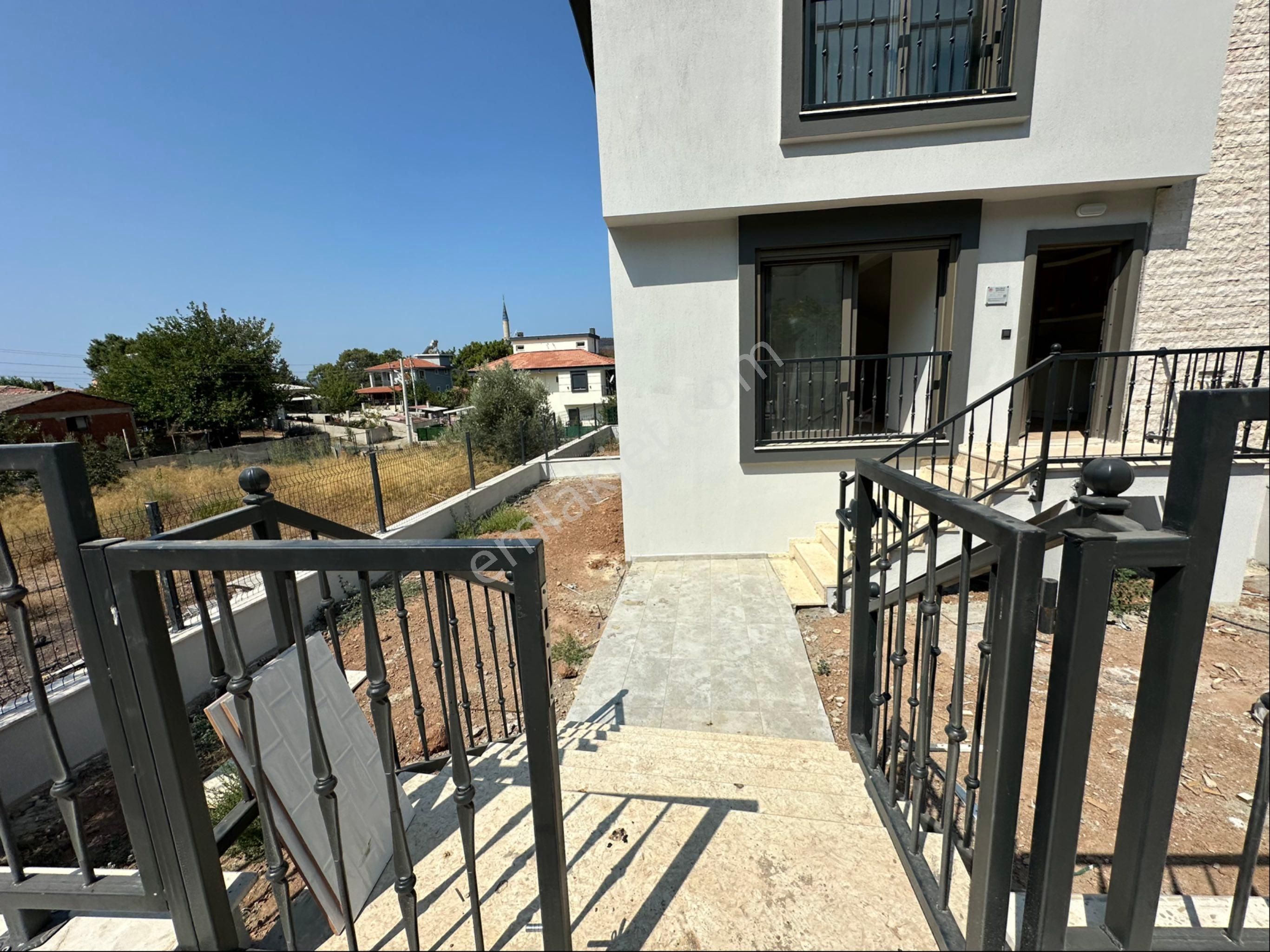 İzmir Seferihisar Doğanbey Payamlı Da Satılık 2+1 Bahçeli Yazlık Villa - Görsel 5