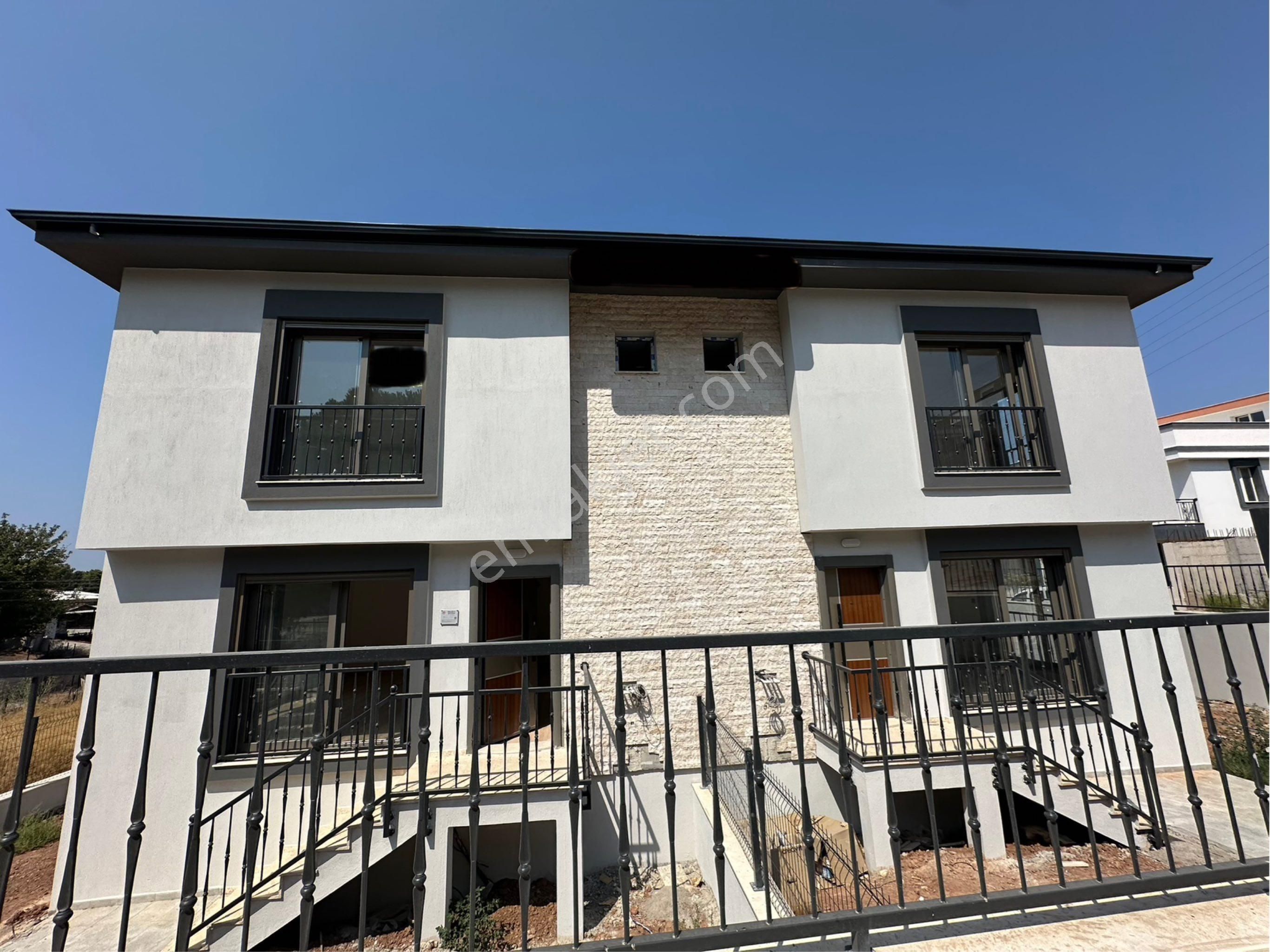 İzmir Seferihisar Doğanbey Payamlı Da Satılık 2+1 Bahçeli Yazlık Villa - Görsel 4