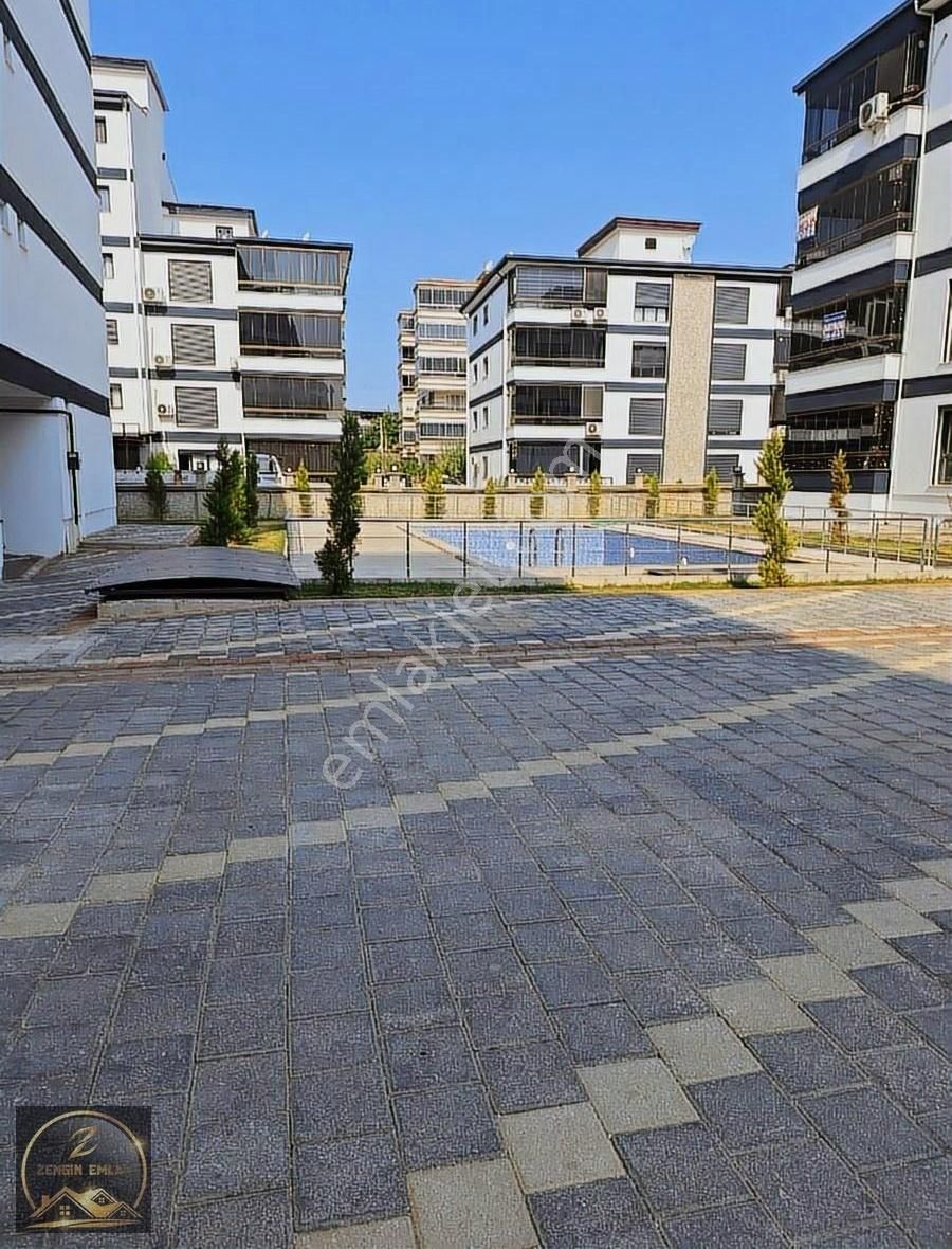 Zengin Emlak'tan Havuzlu Sitede 3+1 Daire