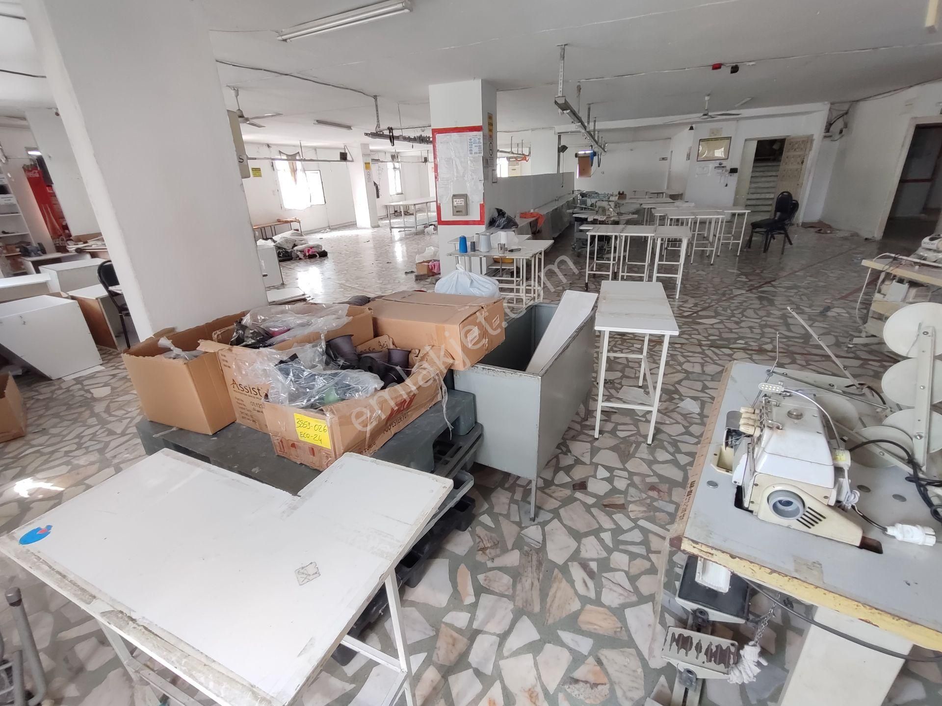 Bağcılar Yıldıztepe Mahallesinde 750 M2 Yük Asansörü Yangın Merdiveni Bulunan Kiralık İş Hanı Katı