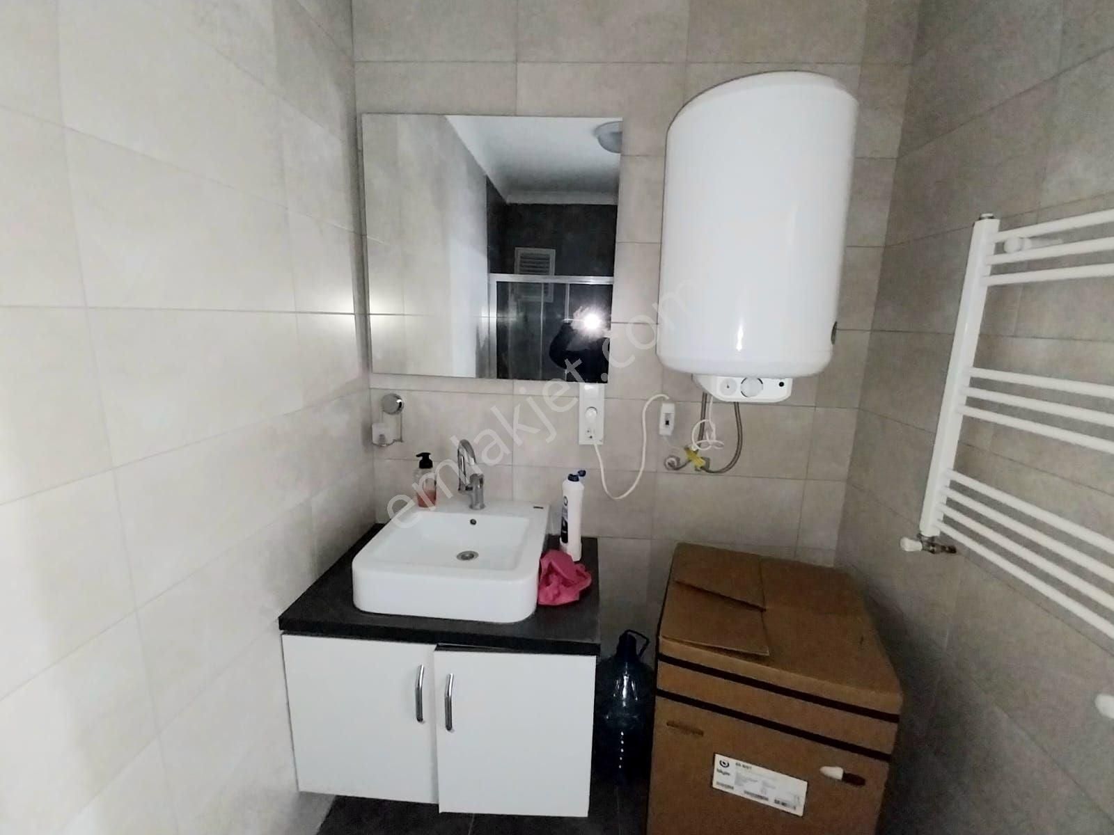 Tek Yetki Yükselde Havuzlu Sitede Ayrı Mutfak Ebeveyn Banyol 2+1 - Görsel 23