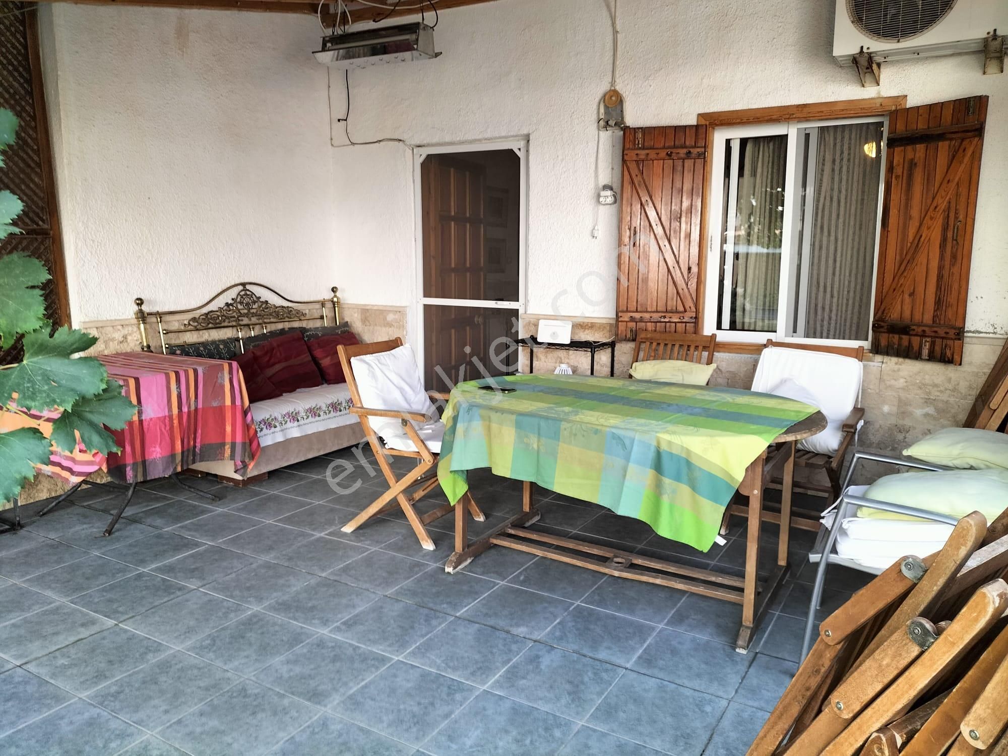 Çeşme Dalyan Güzel Deniz De Satılık Villa - Görsel 10