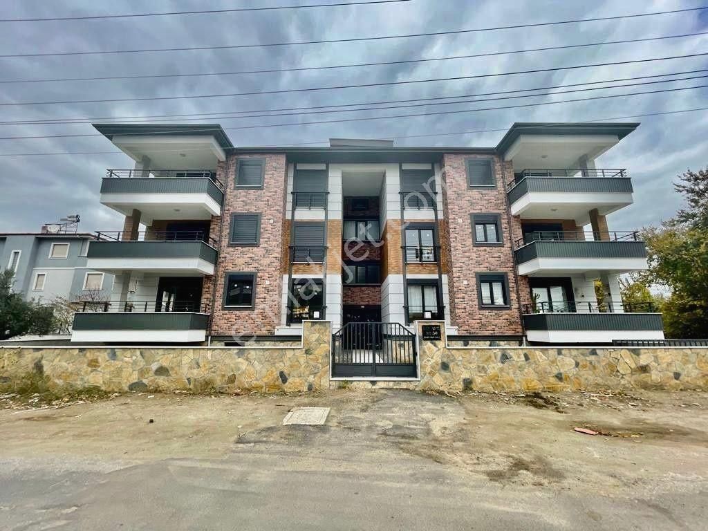 ▓zeytinli Gayrimenkul'den Ara Kat Ön Cephe & Otoparklı Lüx 2+1 Satılık Daire
