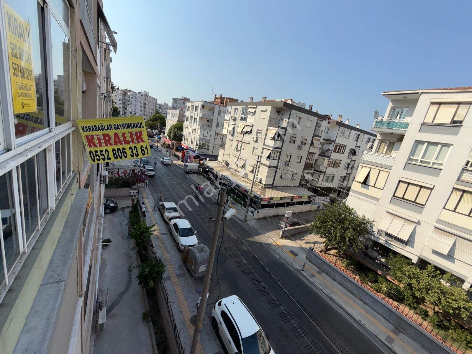 Poligon Metro Arakat,büyük,çift Cephe Daire