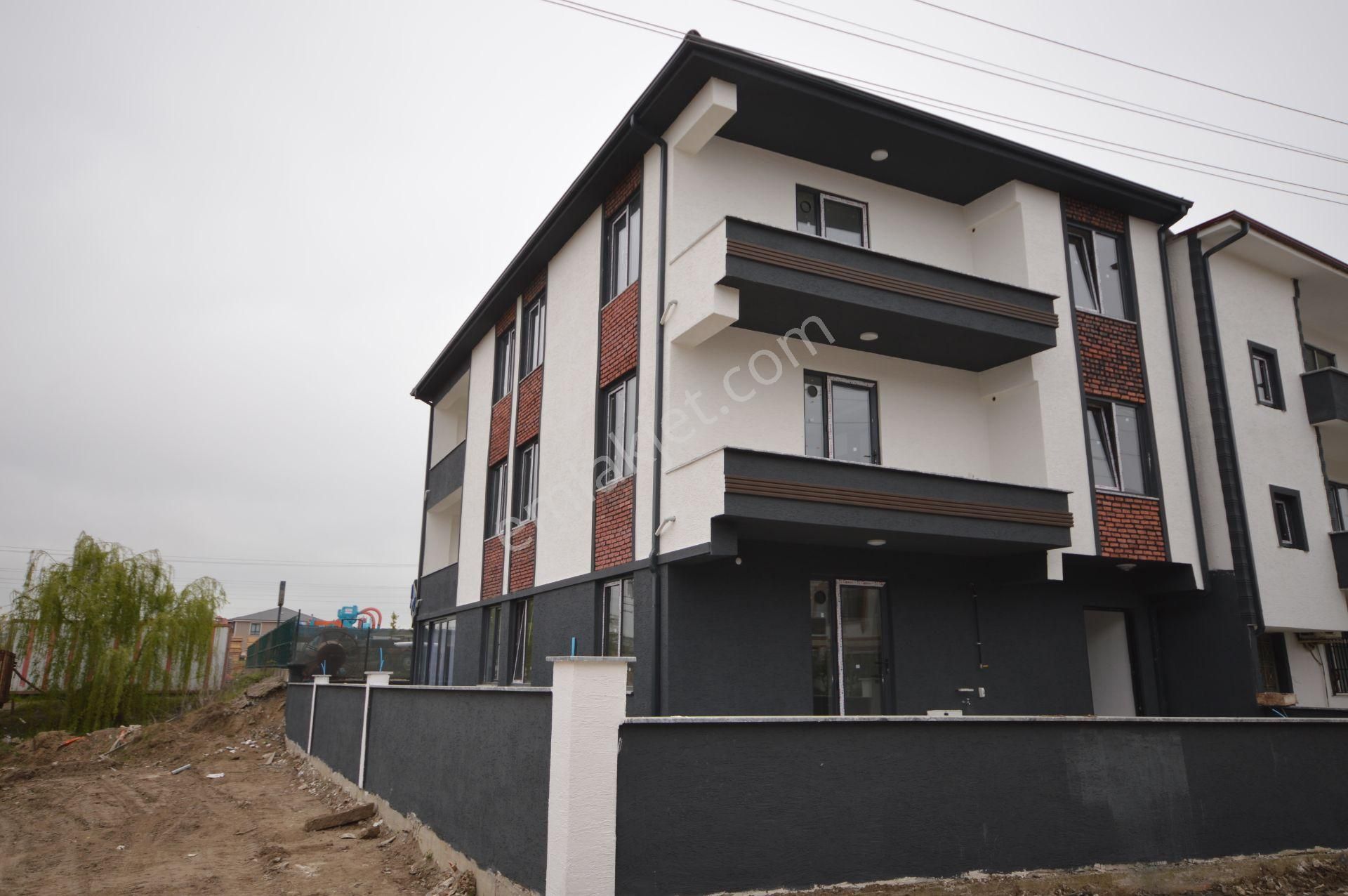 🏡 Aileye Uygun, Geniş 2+1 Daire – Karasu’da! 👨‍👩‍👧‍👦