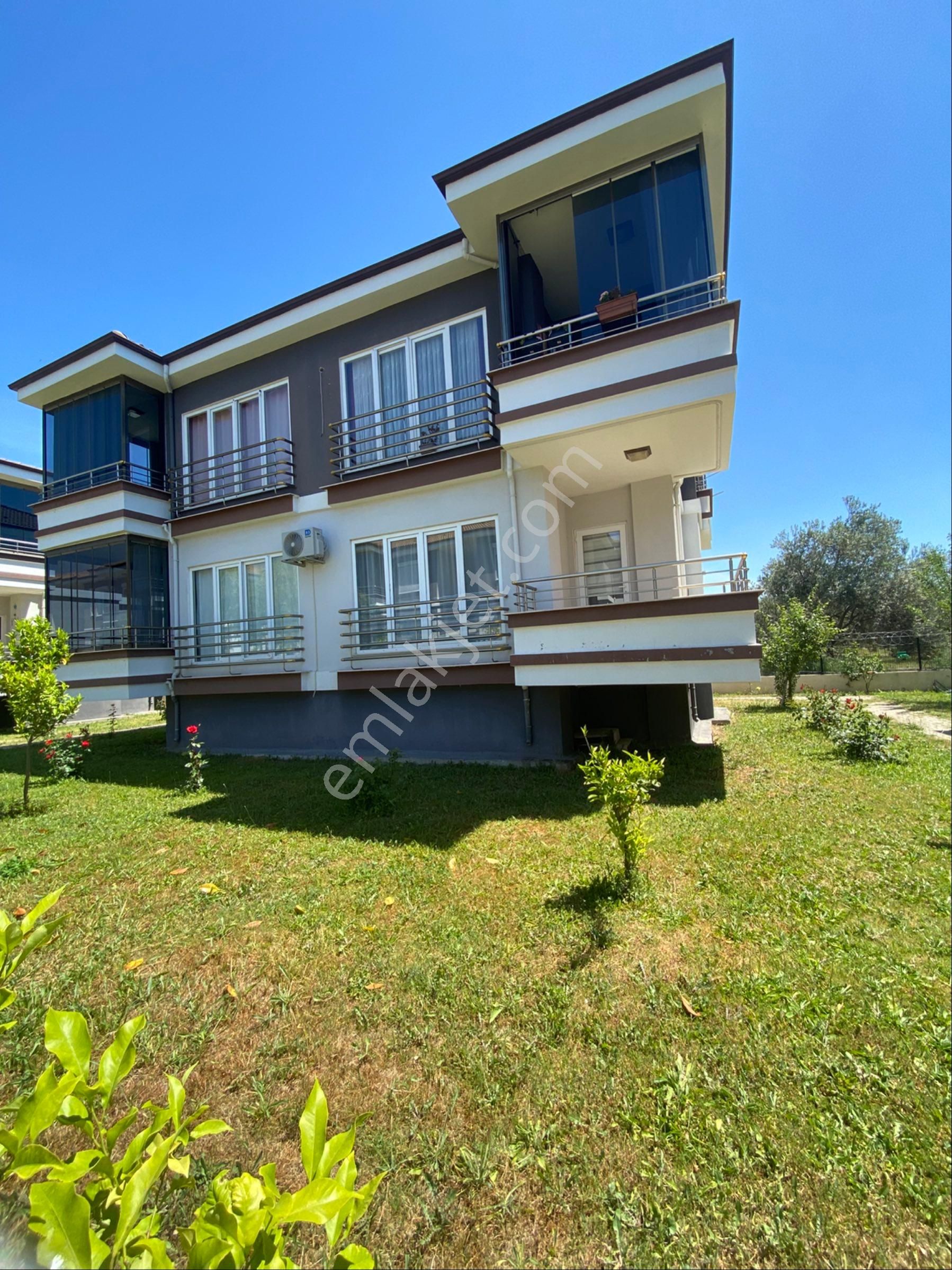 Kazdağlarında Eşyalı 1+1 Lüks Ev