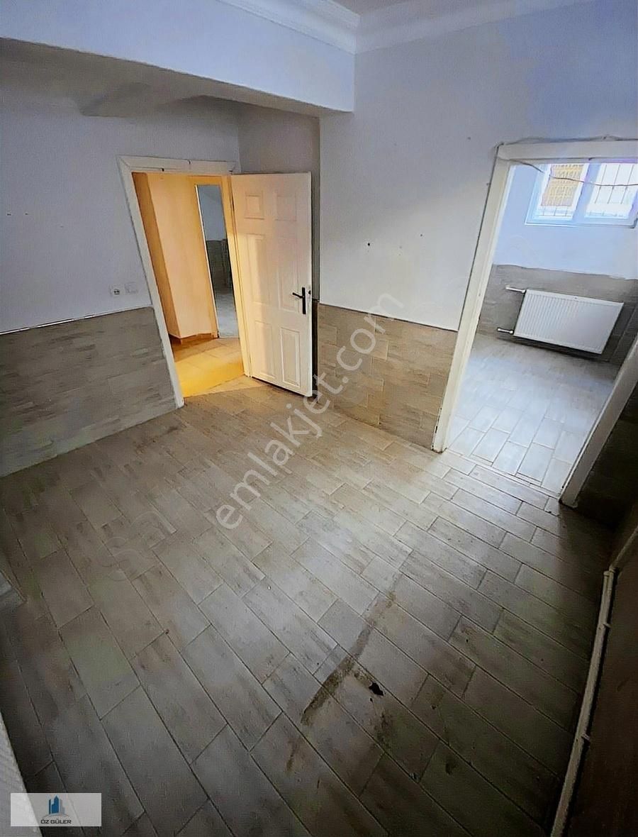 Öz Güler Gayrimenkul'den Merkezi Konum 2+1 Kiralık Daire