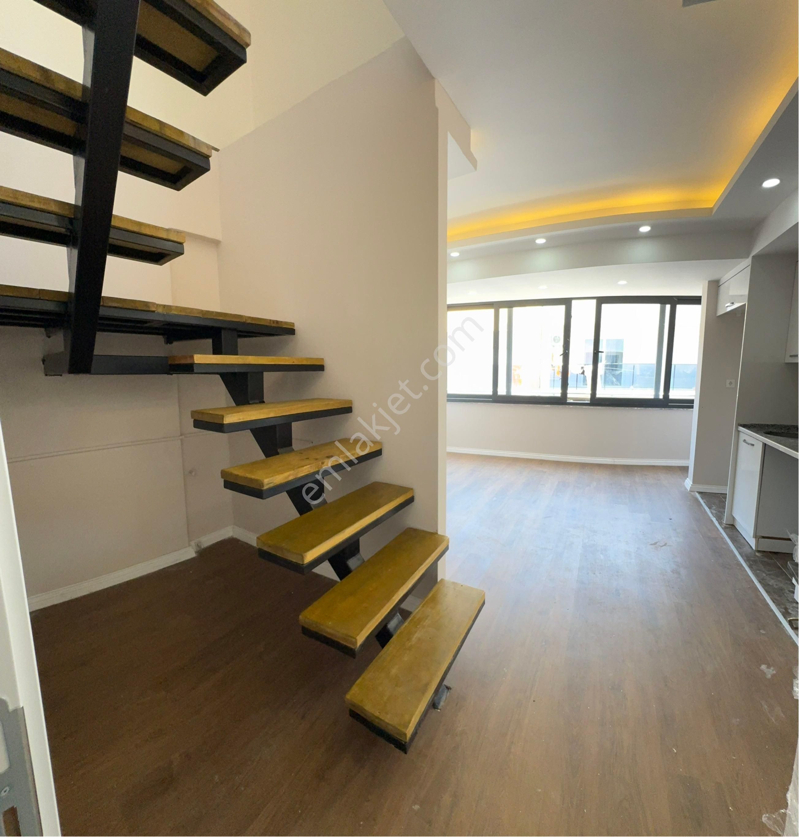 Ertuğrul'dan Dublex - Deniz Manzaralı - 2+1 Limana Yakın Daire - Görsel 18