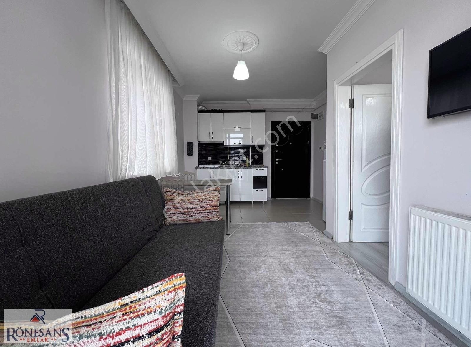 Rönesans Emlak'tan Ful Kıredi Tramvayda Deniz Manzaralı Eşyalı - Görsel 17