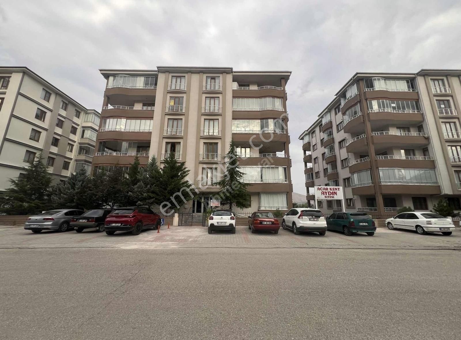 Bor Yolu Acar Kent Sitesinde Kiralık 3+1 Daire