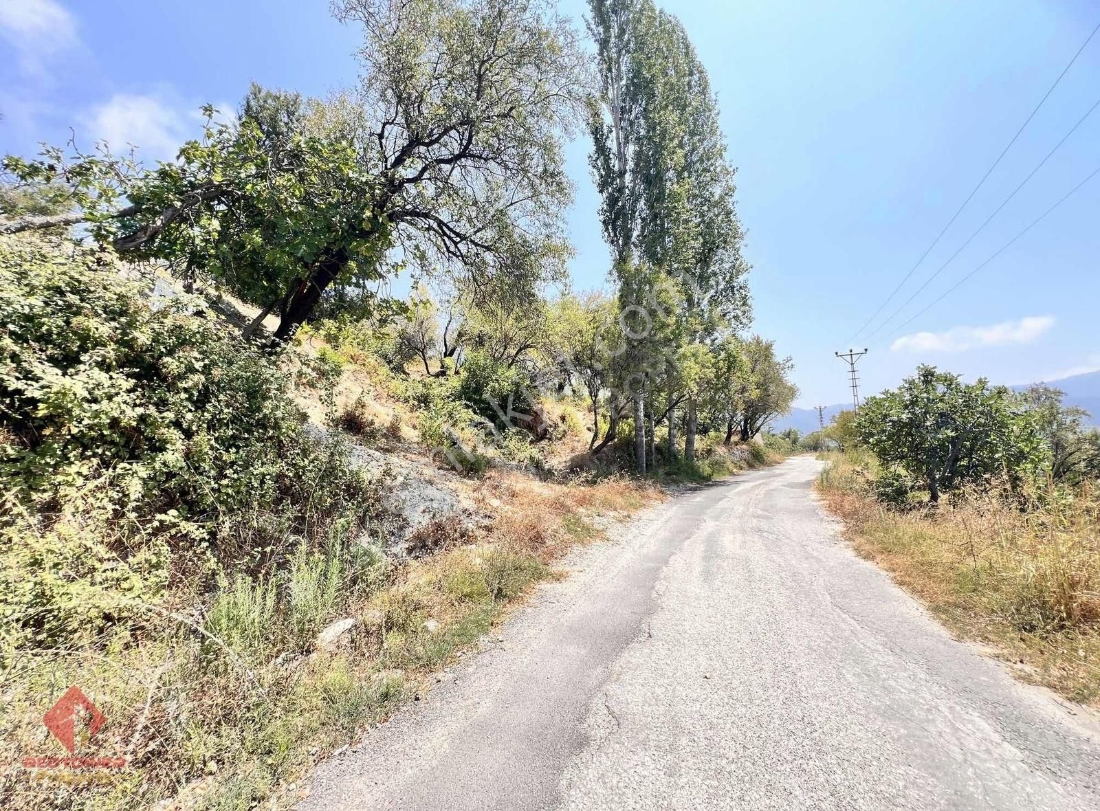 Bademağacı Mahallesinde Alanya Ve Deniz Manzaralı Tarla - Görsel 5