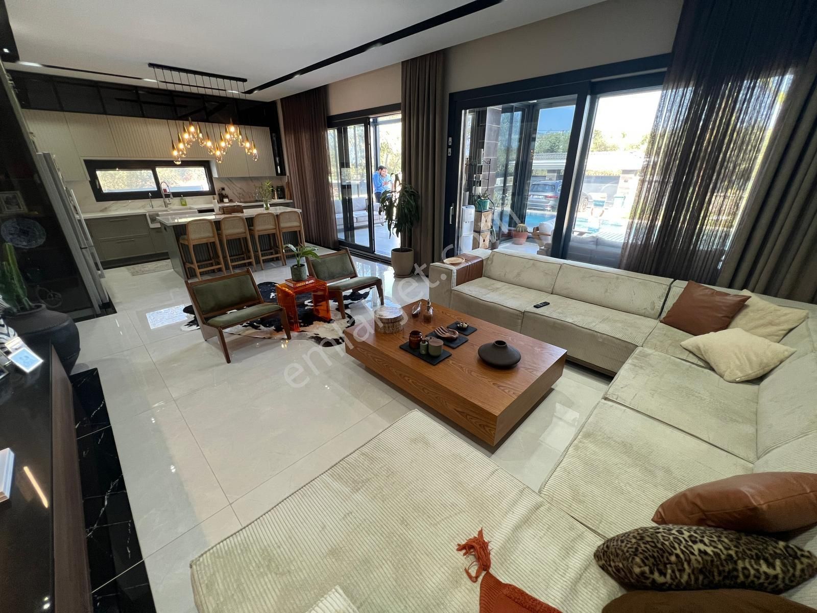 🩷cemre Emlaktan Altınoluk'da Deniz Manzaralı 4+1 Satılık Havuzlu Müstakil Villa🩷 - Görsel 3