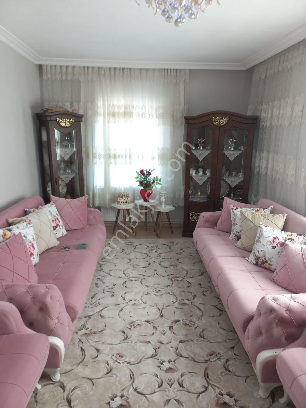 Hatıp Merkez De 677 Metre Arsa İçinde Satılık 3+1 Mustakil Ev - Görsel 26