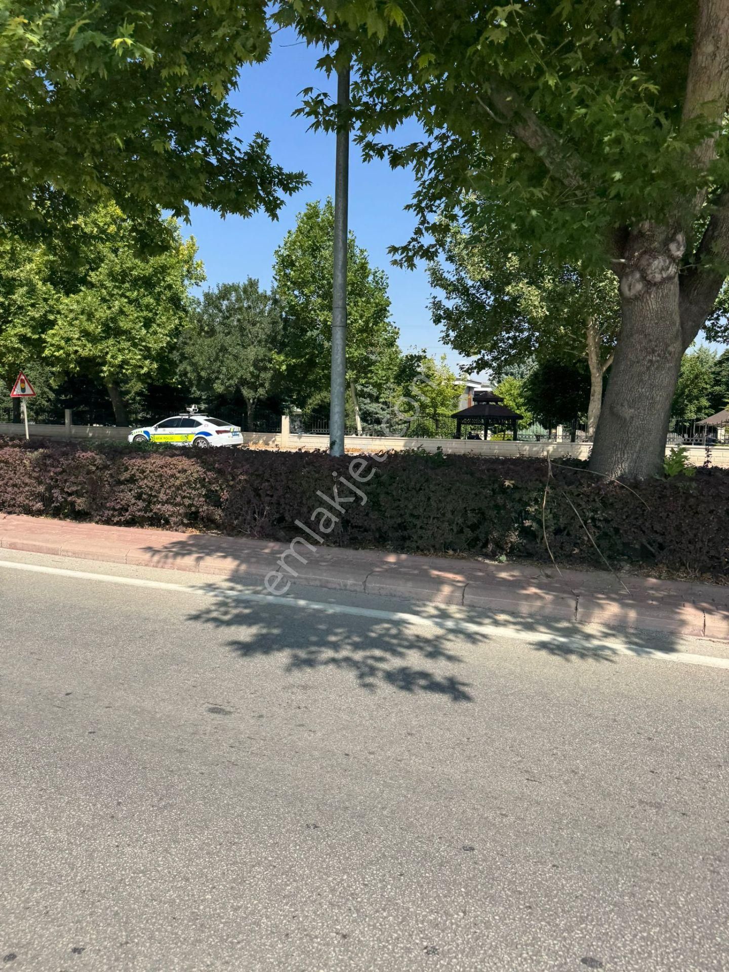 Hatıp Merkez De 677 Metre Arsa İçinde Satılık 3+1 Mustakil Ev - Görsel 31