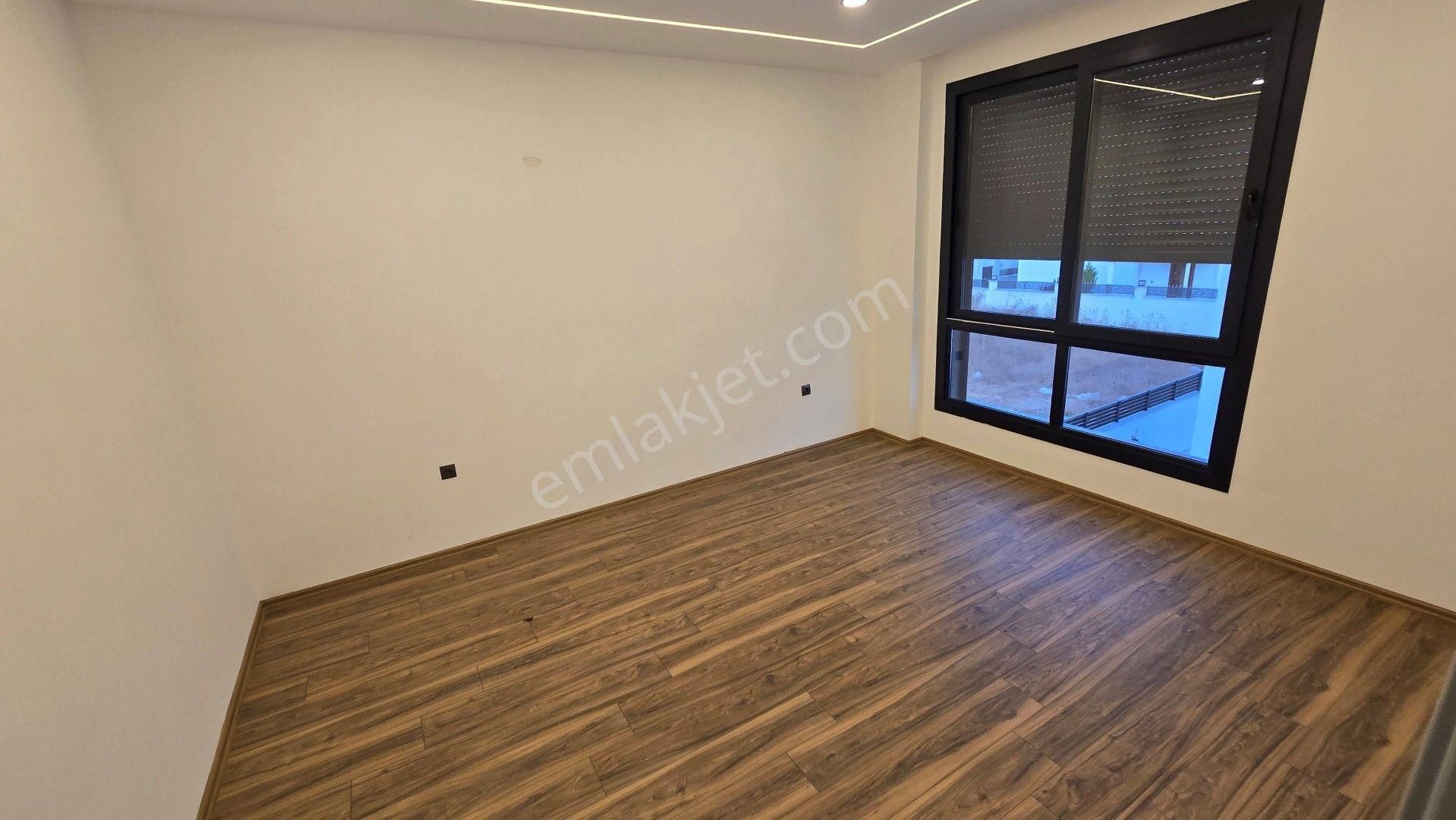 Didim Hisar Mahallesinde Özel Tasarımlı Satılık Lüks Ve Konforun Buluştuğu Tam Müstakil Villa - Görsel 12