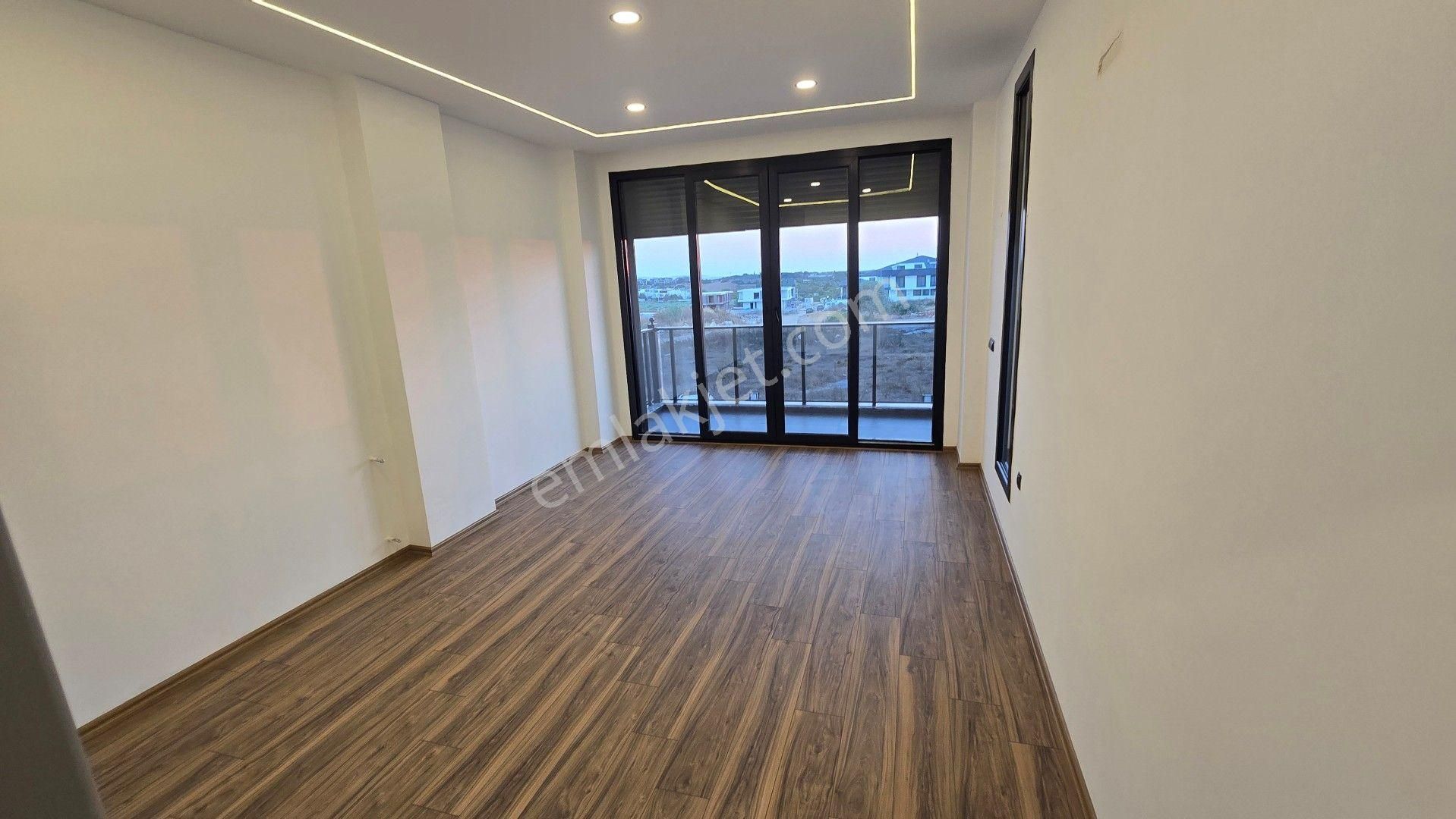 Didim Hisar Mahallesinde Özel Tasarımlı Satılık Lüks Ve Konforun Buluştuğu Tam Müstakil Villa - Görsel 6