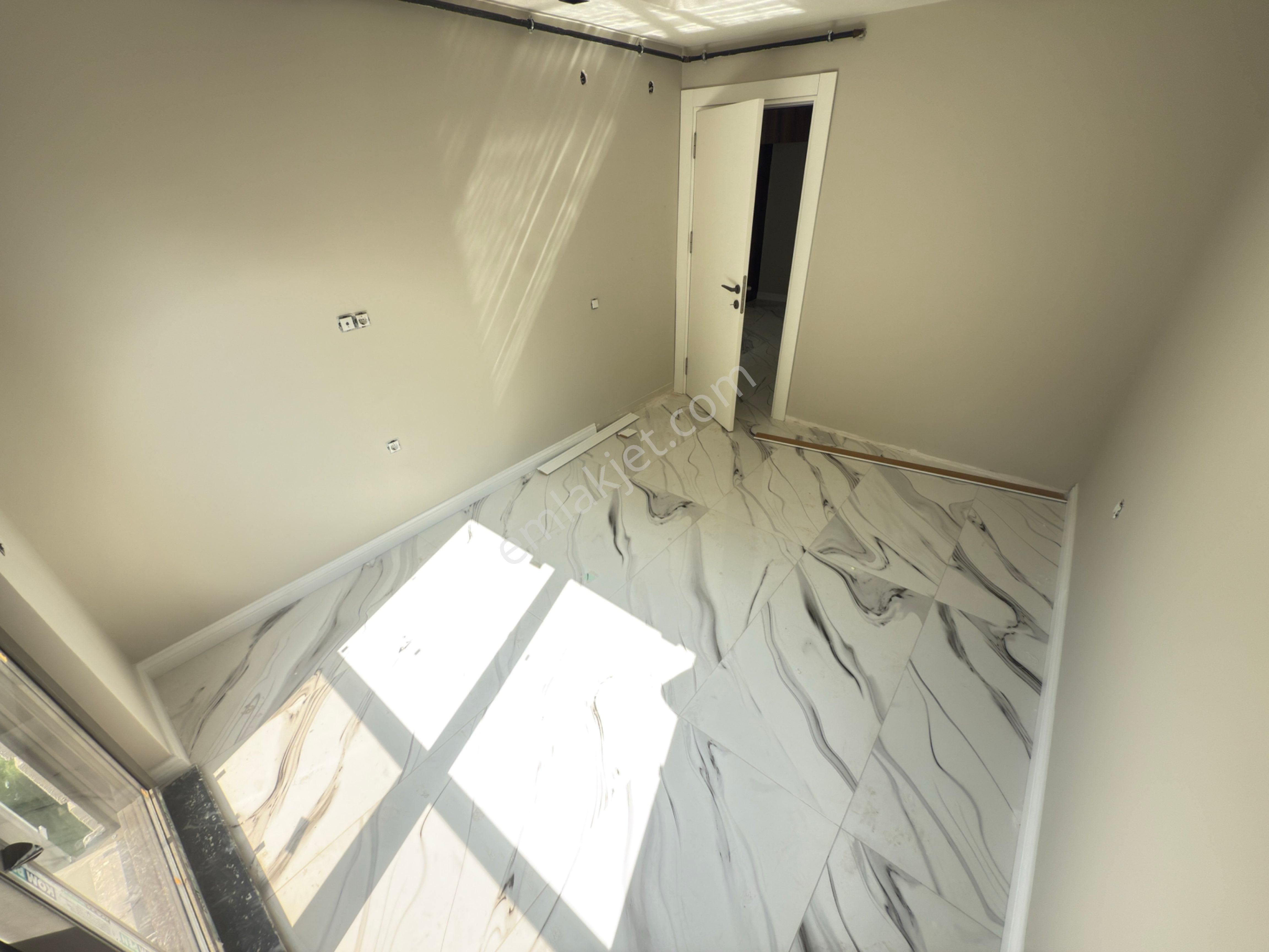 Konyaaltı Hurma Mah. 1+1 Sıfır Katta Satılık Daire - Görsel 13