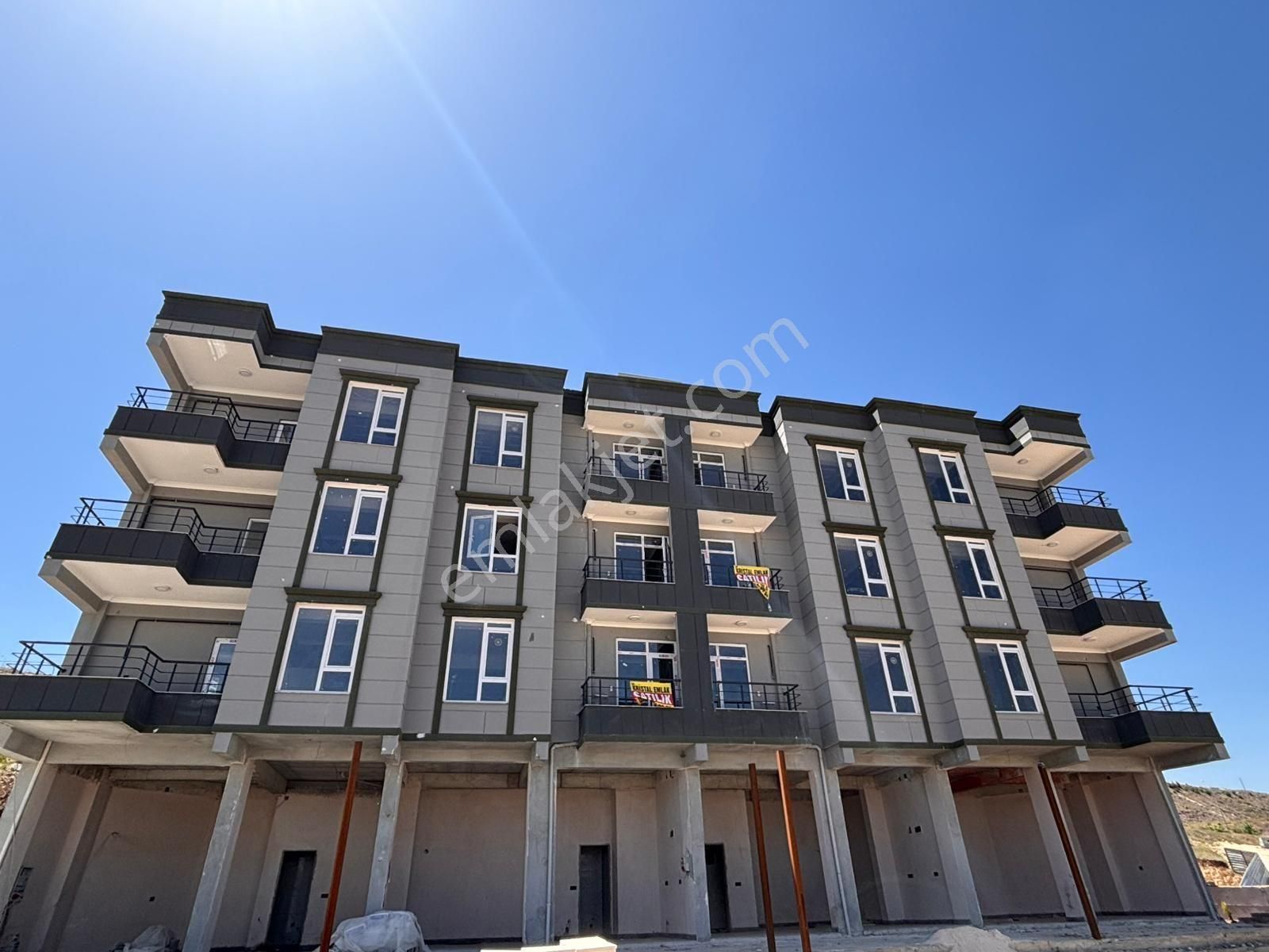 Batıkent Fuar Yanı 1+1