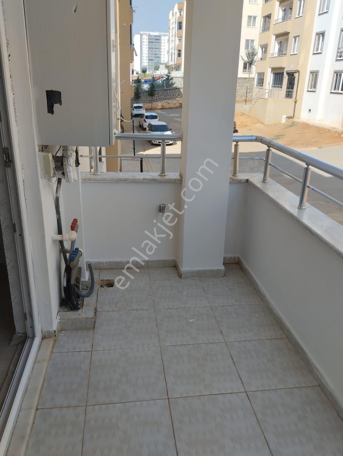 Onkolojide 2+1 Site İcerisinde Açık Mutfak Satlık Dayre