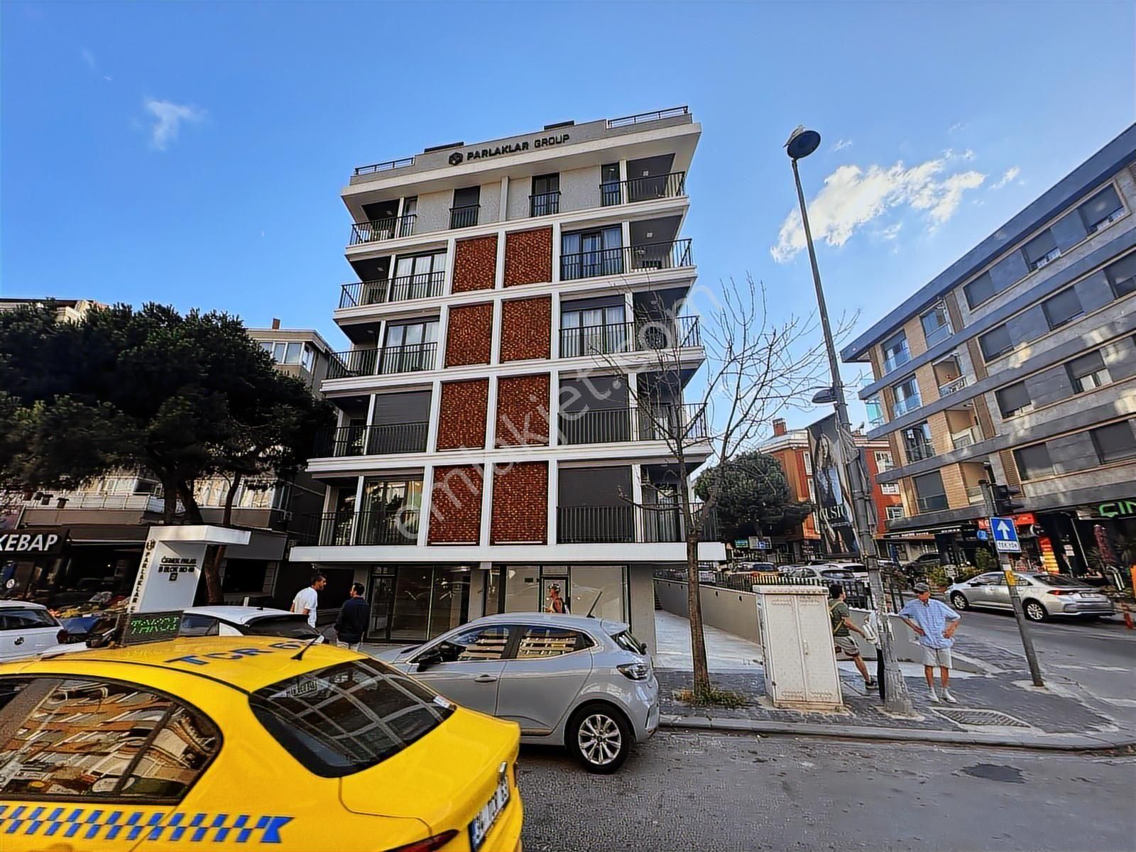 Tamiş'den Altıntepe'de Eşyalı Kiralık Deniz Manzaralı Sıfır 3+1