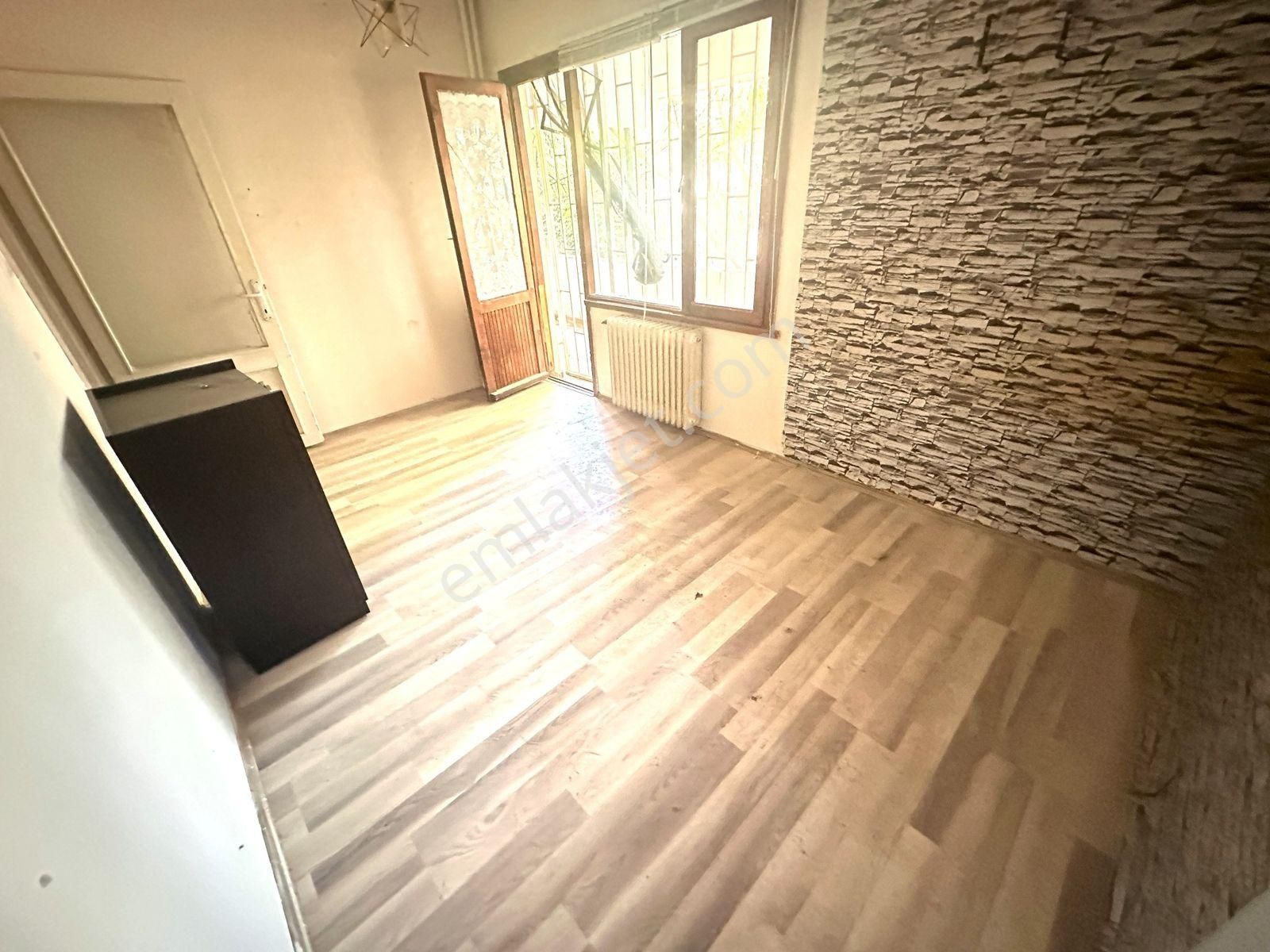 Tamiş'den Altıntepe'de Minibüse Sahile Çok Yakın Yatırımlık 2+1