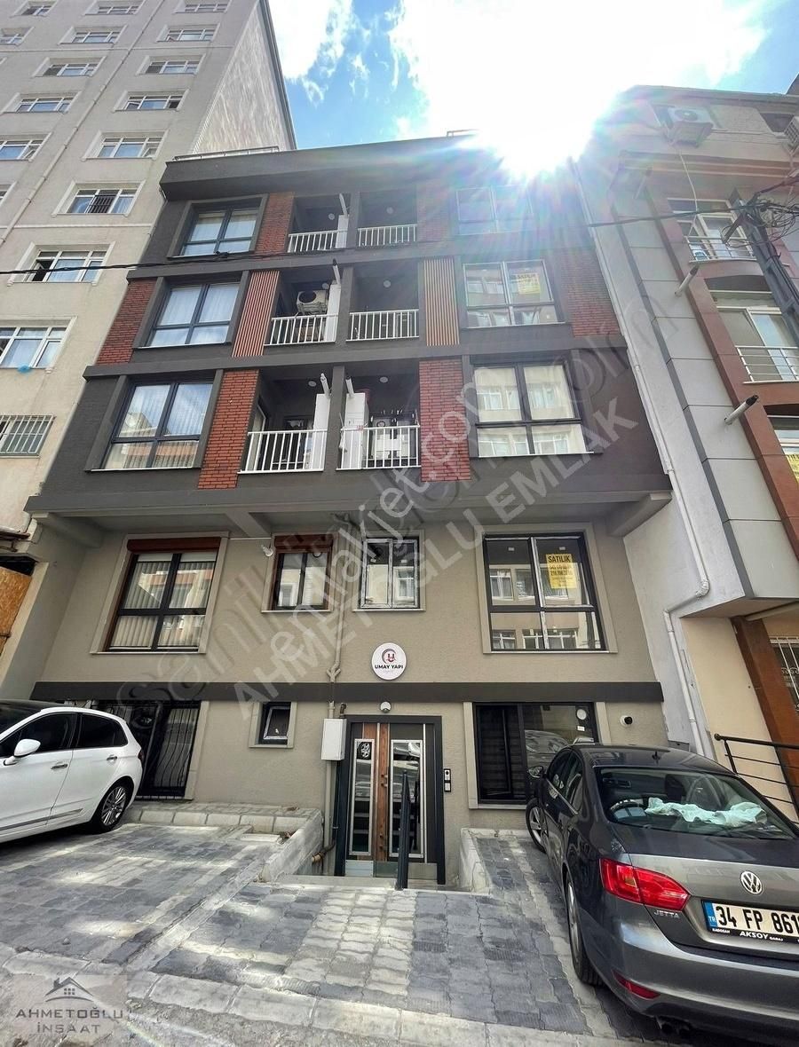 Ahmetoğlundan Zümrütevlerde 2+1 Satılık Daire