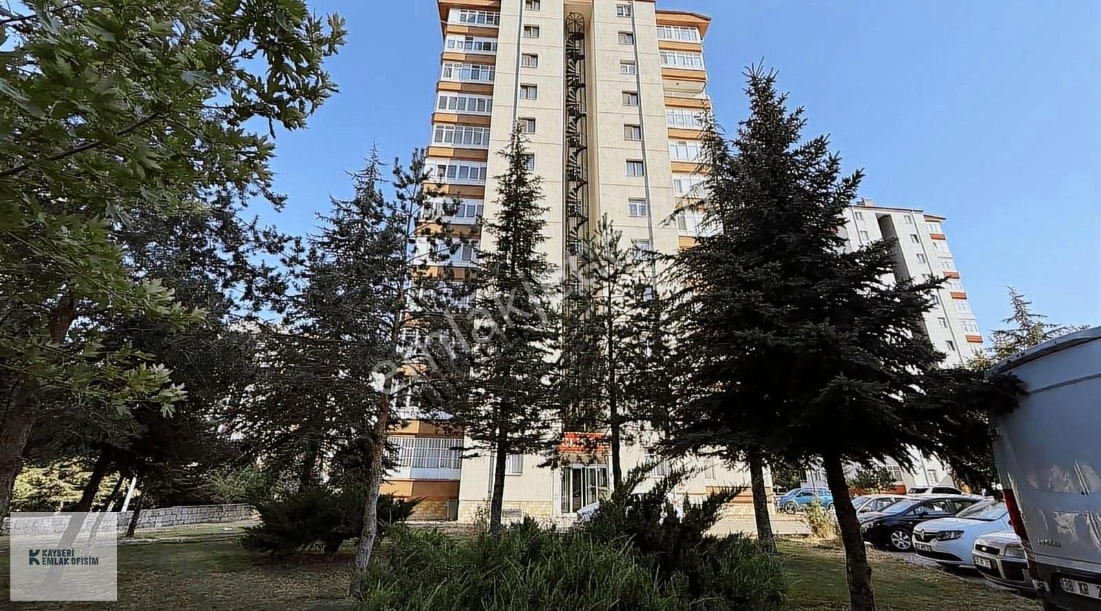 Emlak Ofisimden Altınolukta 3 + 1 Full Yapılı Daire