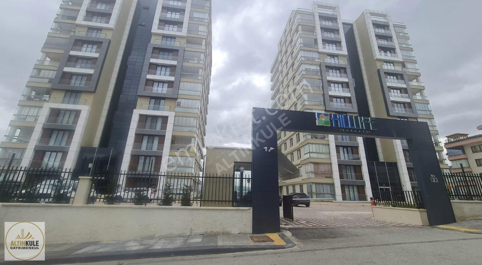 Hill Life Çankaya Sitesinde Boş Yüksek Kat Kök Tapu Lüx Daire.