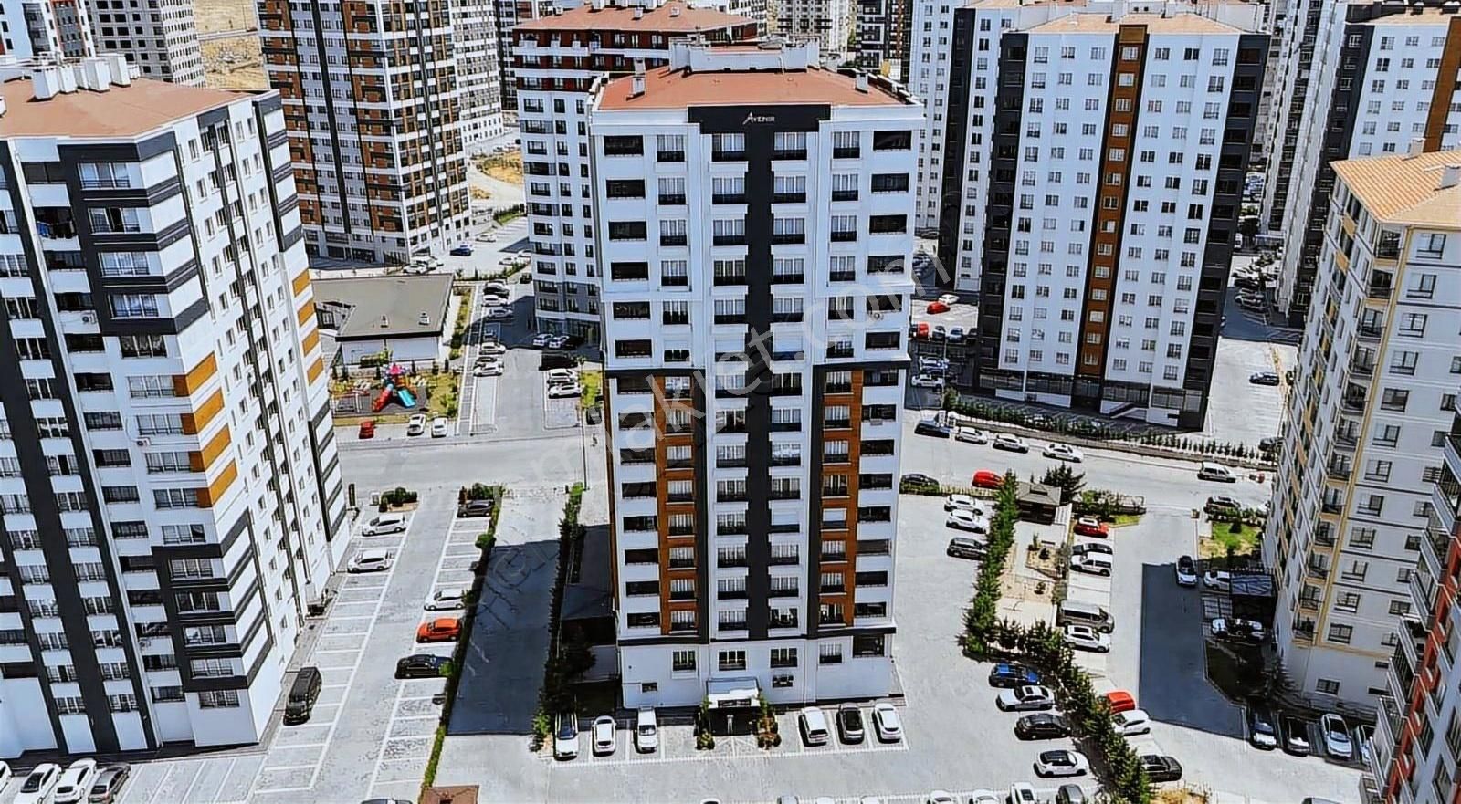 Emlak Ofisimden Talas Avenır 325'de 3+1 Satılık Daire