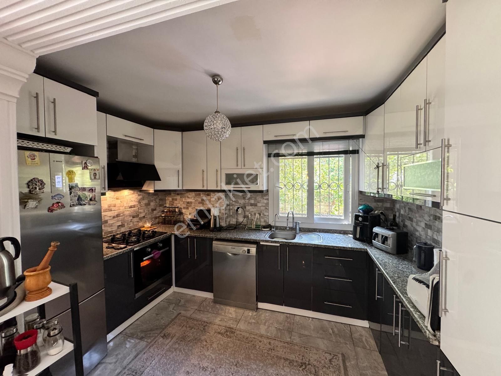 Deniz Manzaralı 4+1 Tek Müstakil Villa (gözütok Mimarlık Emlak)