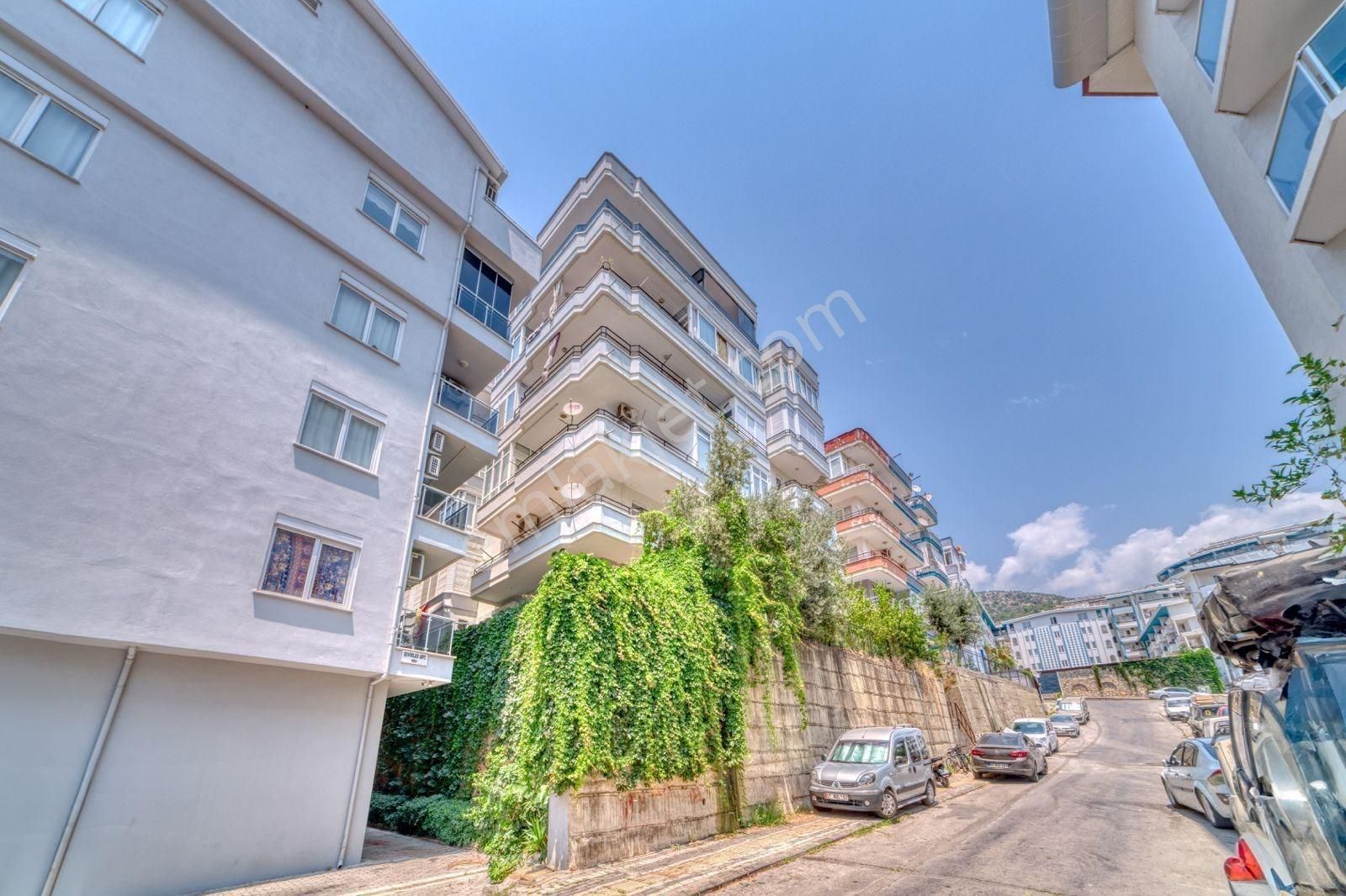 Alanya Kızlarpınarı’nda Geniş 2+1 – Denize Yürüme Mesafesinde