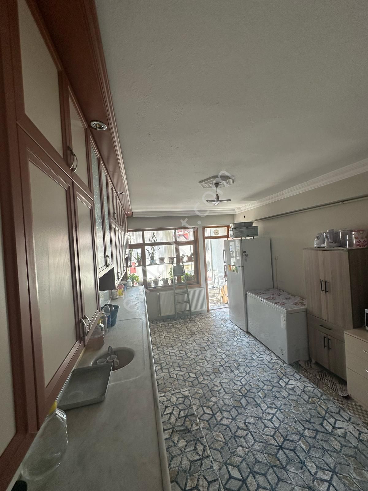 🏠 Güneş Işığı Alan Ferah Daire!