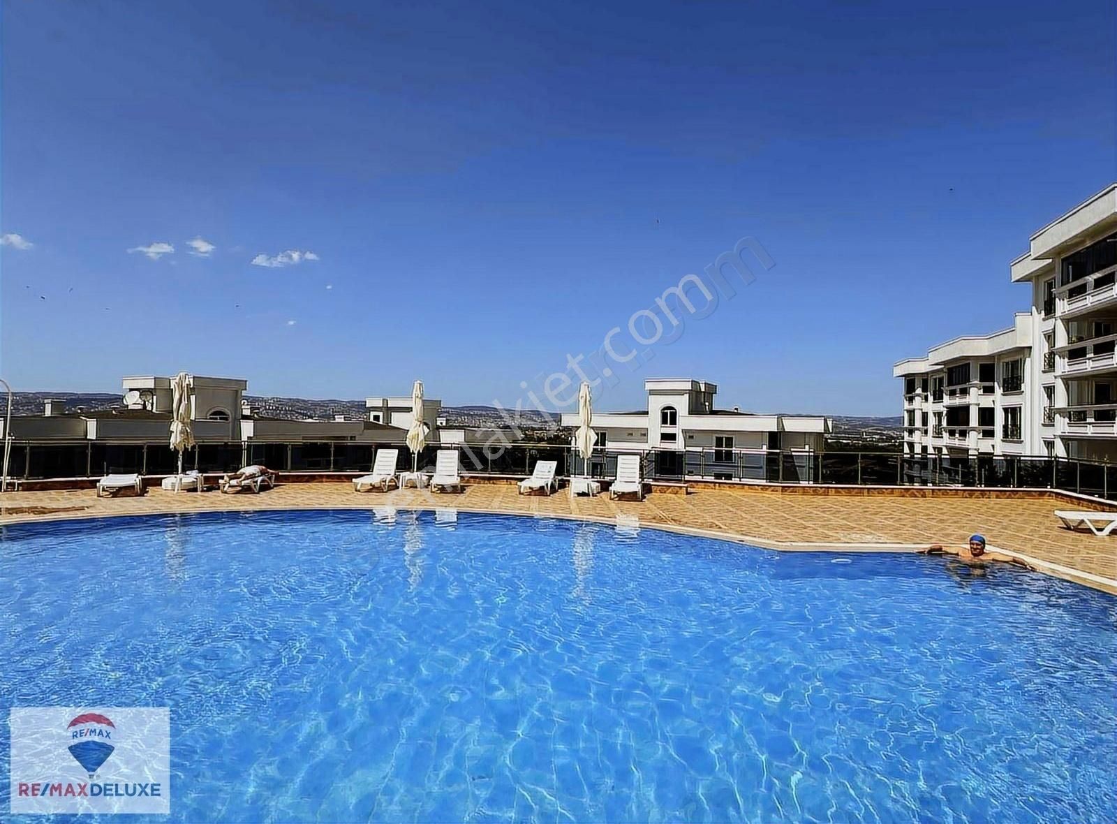 Başiskele Orka Life 2'de Satılık 2+1 Özel Yapım Ultralüks Daire
