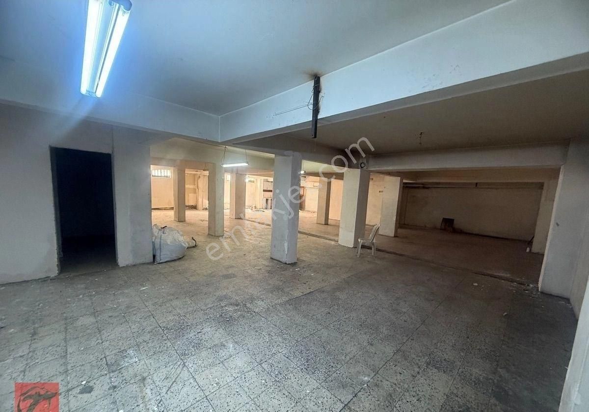 Tunç Emlaktan Fevzi Çakmak Mahallesinde Tekstile Uygun Kullanışlı Kiralık 280 M2 Dükkan